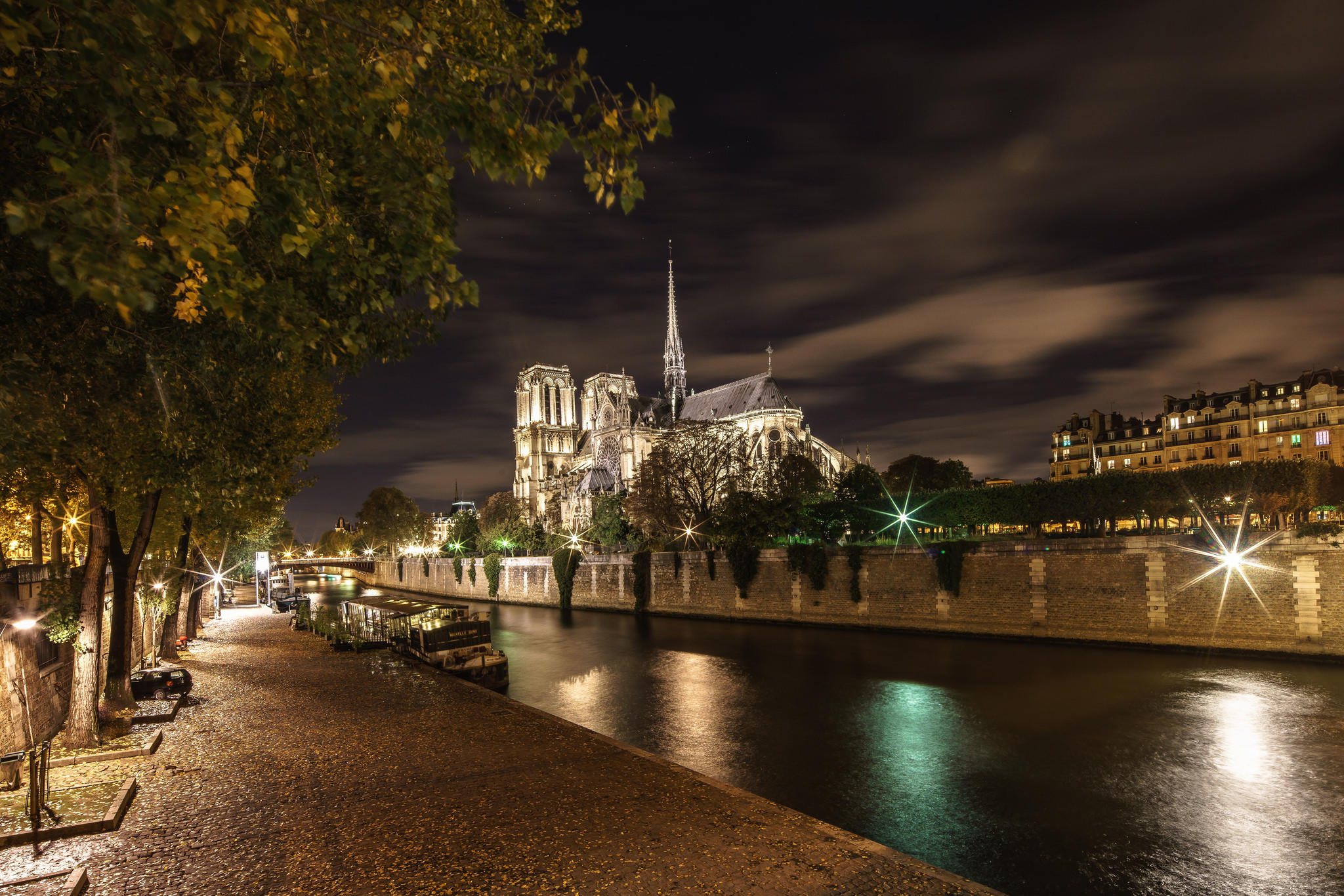 Wallpapers France city Sobor Notre-Dame de Pari on the desktop