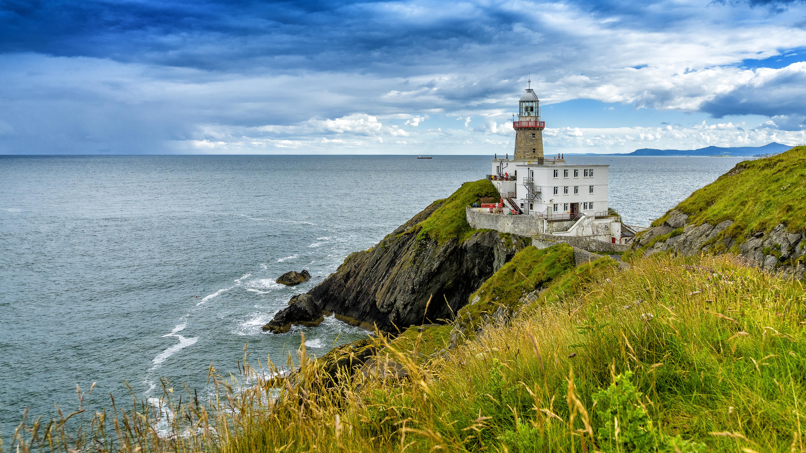 Wallpapers Ocean Bailey Lighthouse Howth Head on the desktop