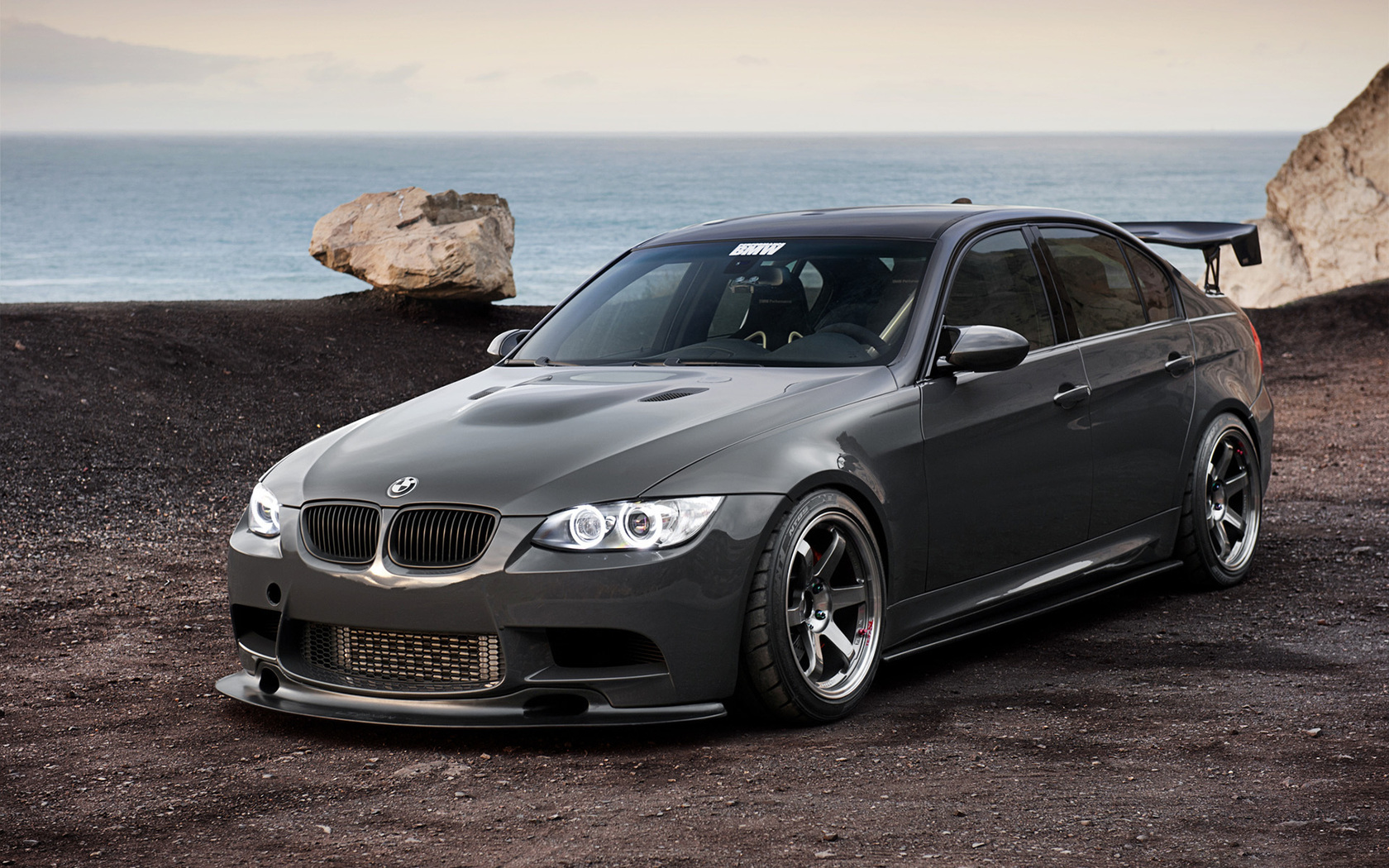 Wallpapers sedan bumper BMW 3 on the desktop