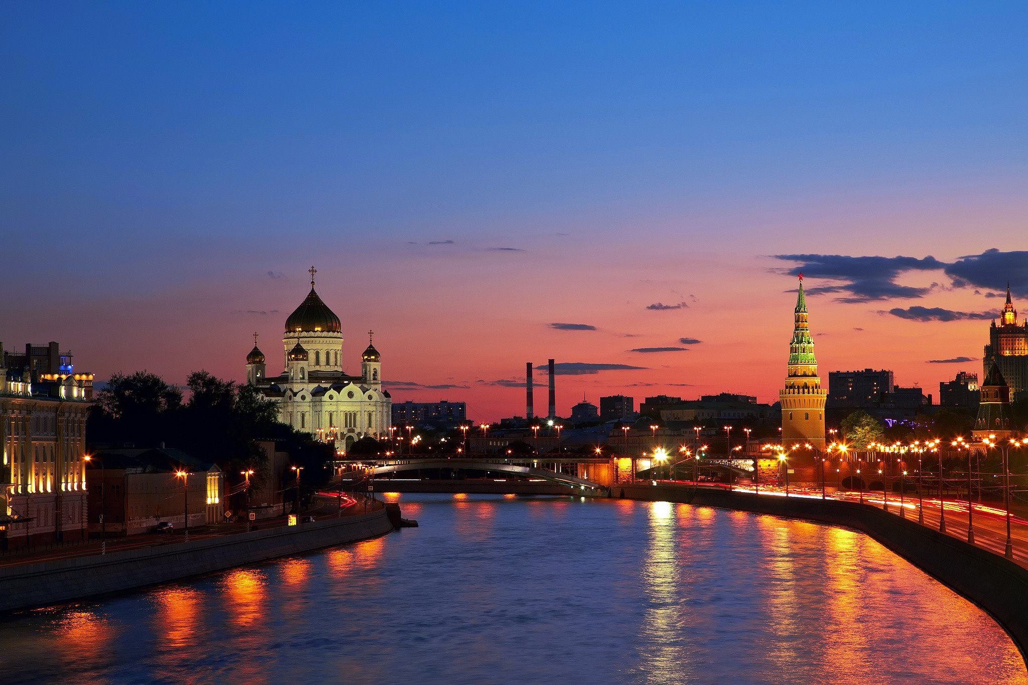 Wallpapers moscow river evening on the desktop