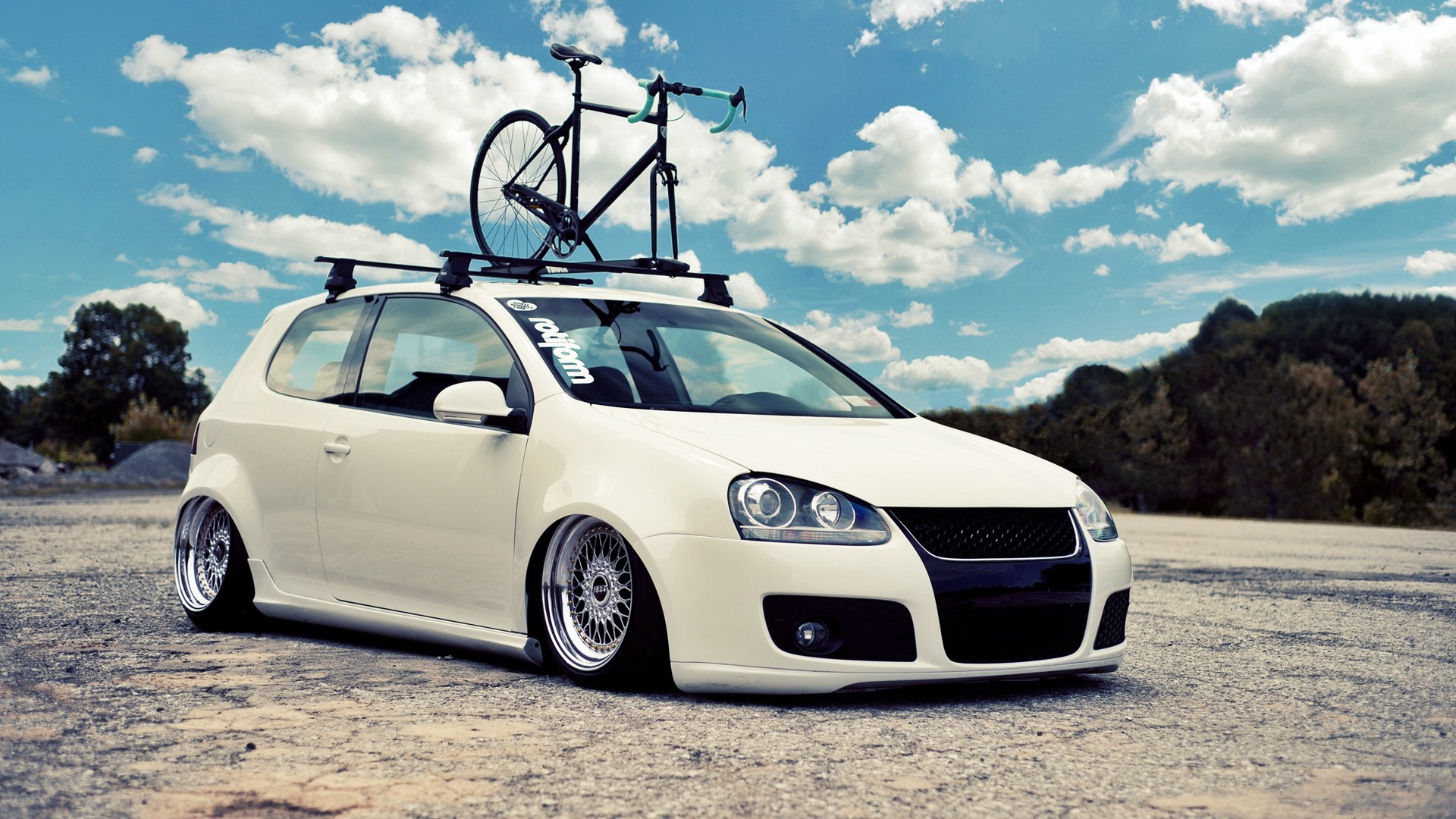 Wallpapers volkswagen golf white on the desktop