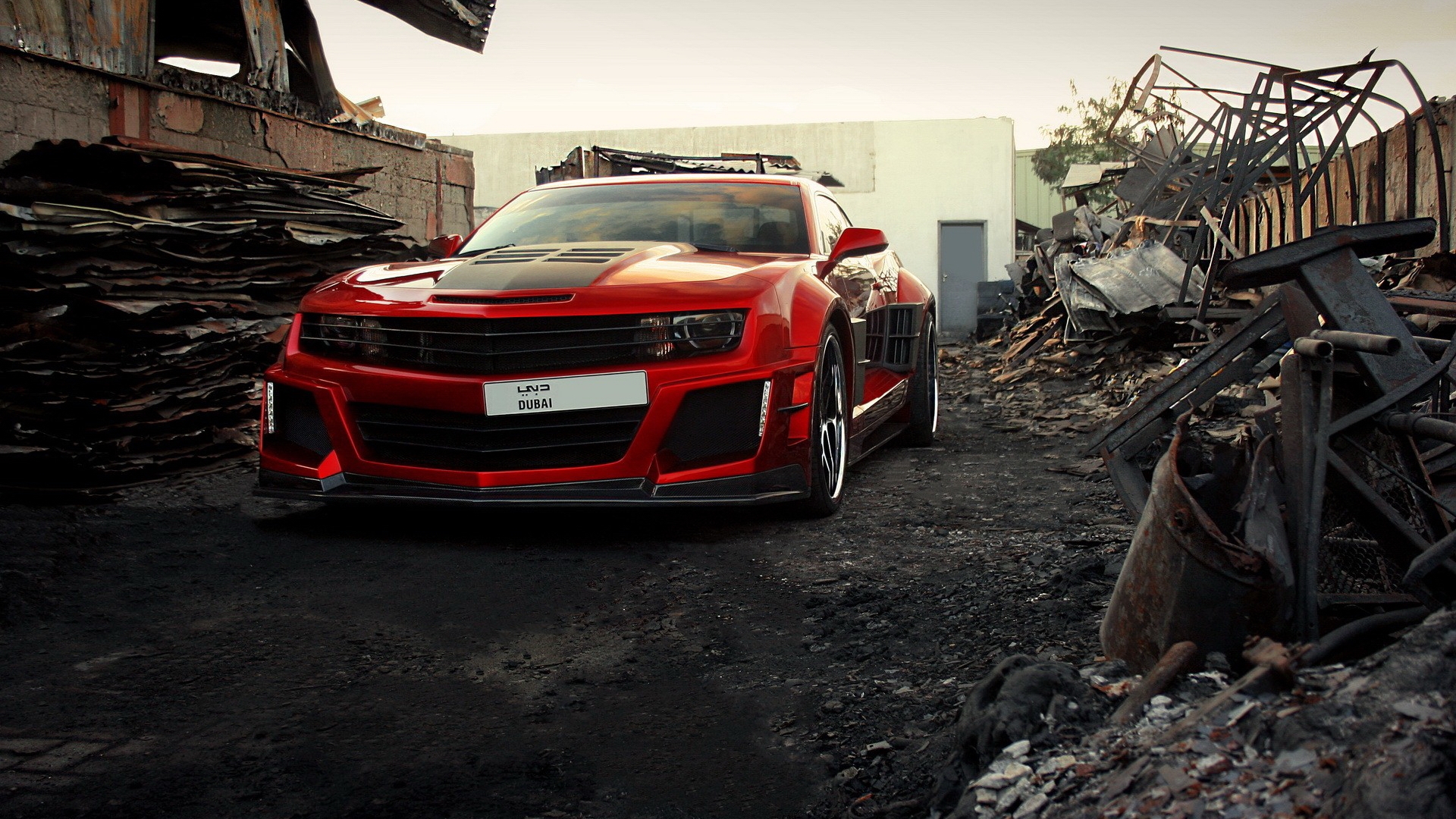 Wallpapers Chevrolet Camaro red dump on the desktop