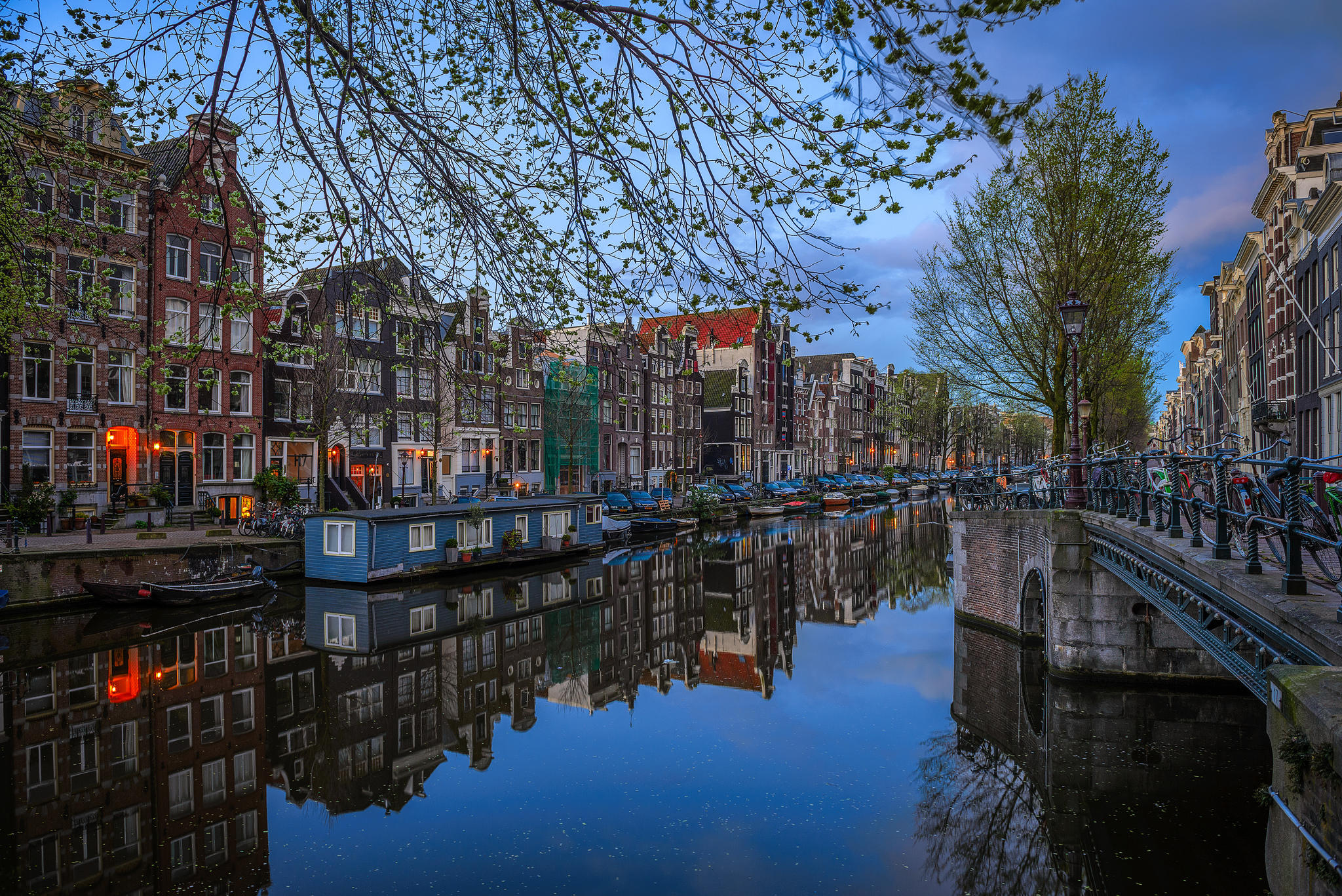桌面上的壁纸阿姆斯特丹 晚上 荷兰