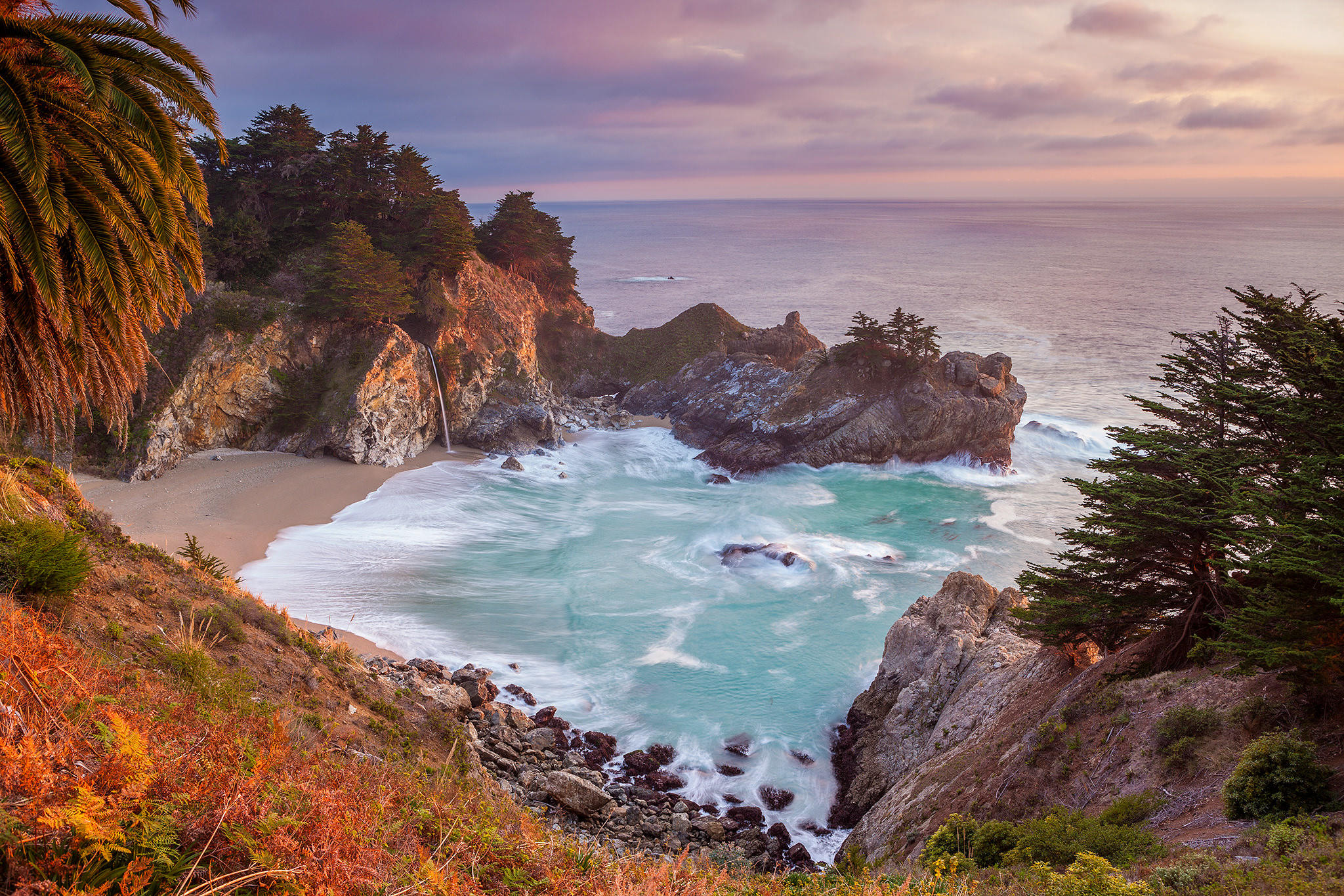 Обои Julia Pfeiffer Burns State Park Водопад Маквей Калифорния на рабочий стол