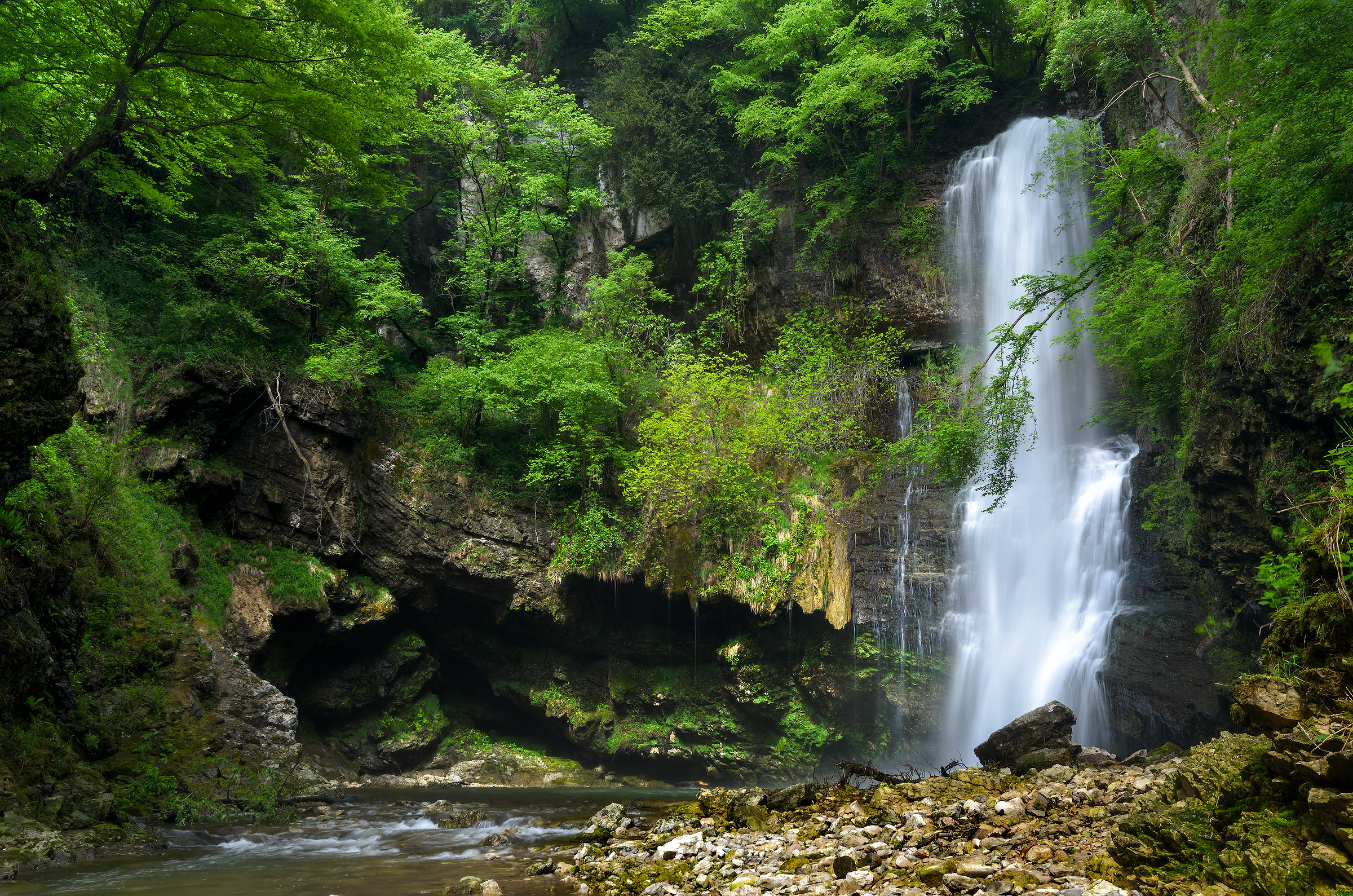 桌面上的壁纸岩石 自然 河流