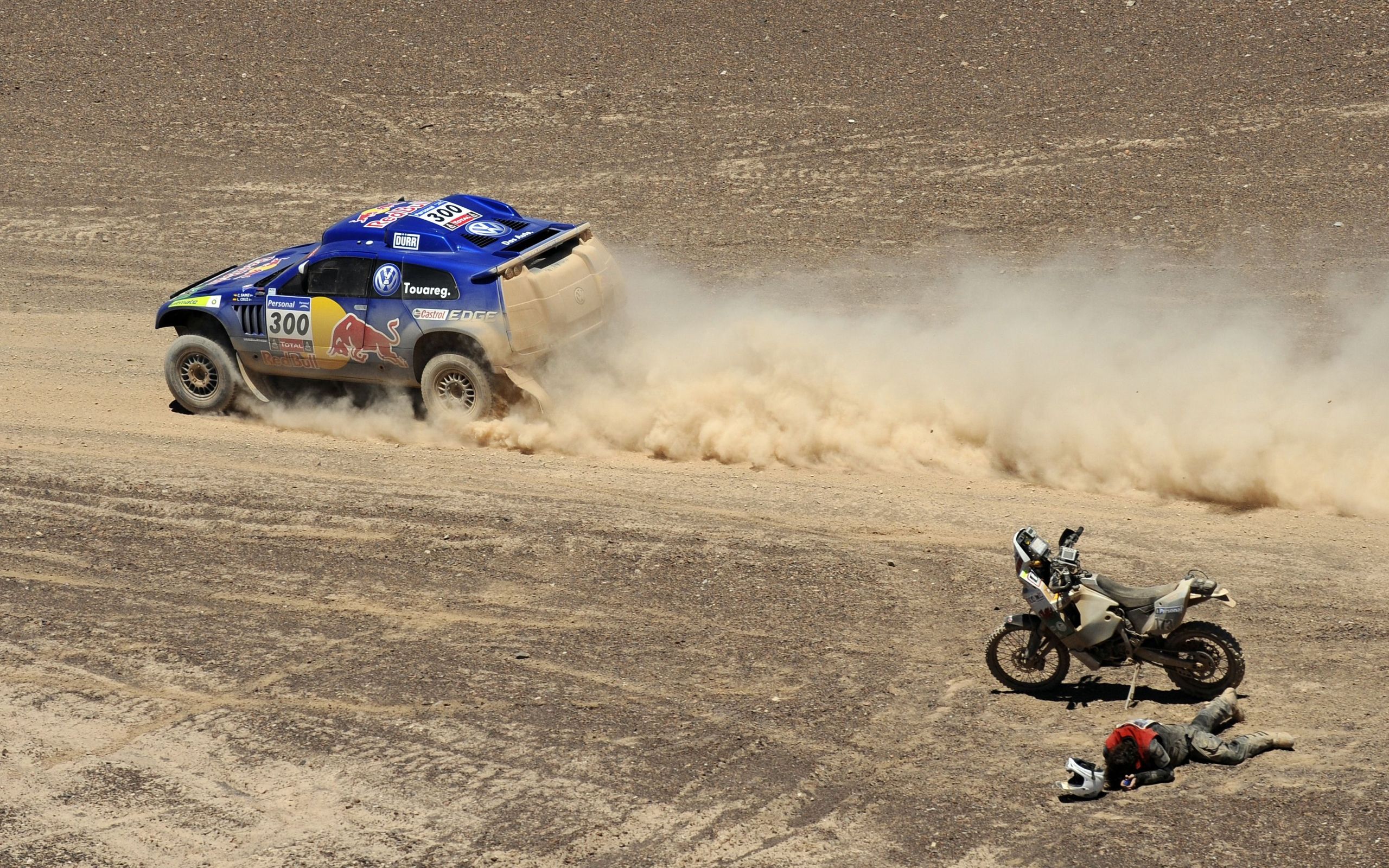 Free photo Rally dakar on dust