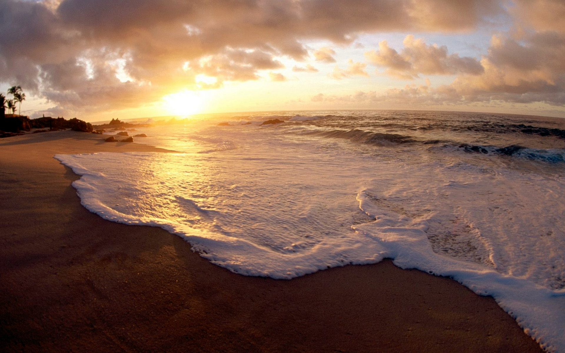 Wallpapers sand foam ocean on the desktop