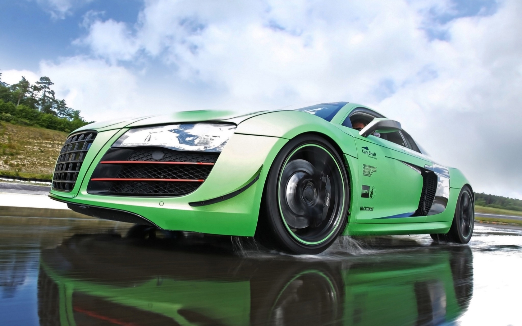 Wallpapers audi r8 green black on the desktop