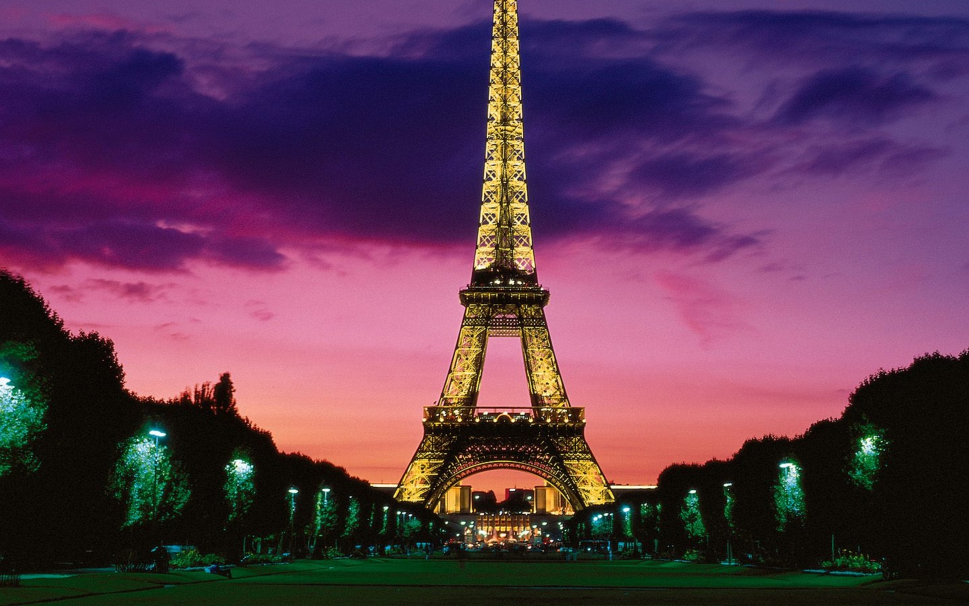 桌面上的壁纸巴黎 埃菲尔铁塔 照明