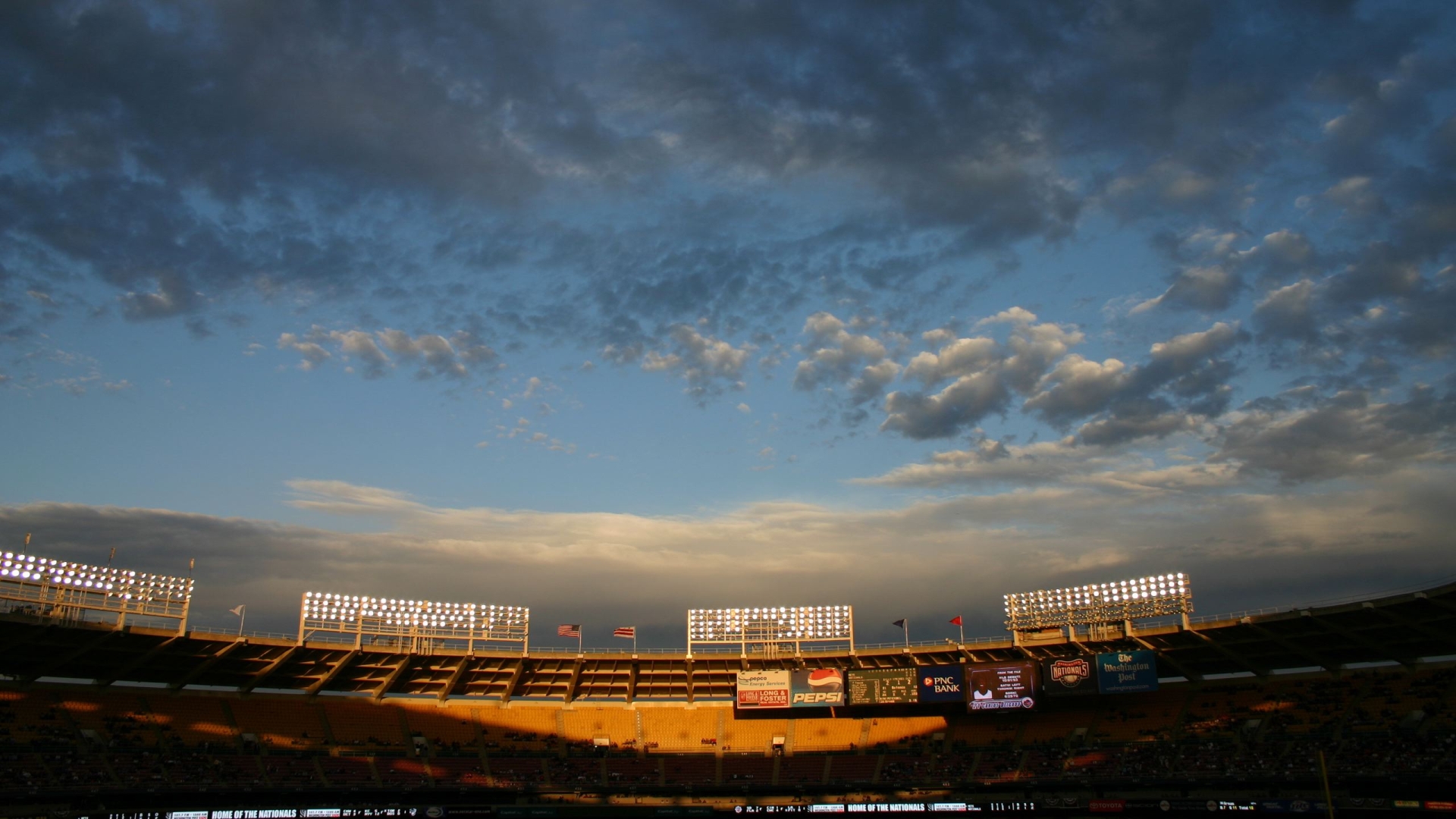 Wallpapers stadium lanterns sky on the desktop