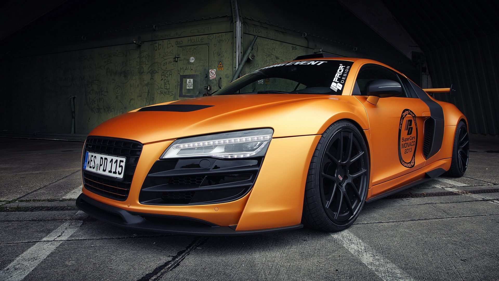 Wallpapers audi r8 car on the desktop