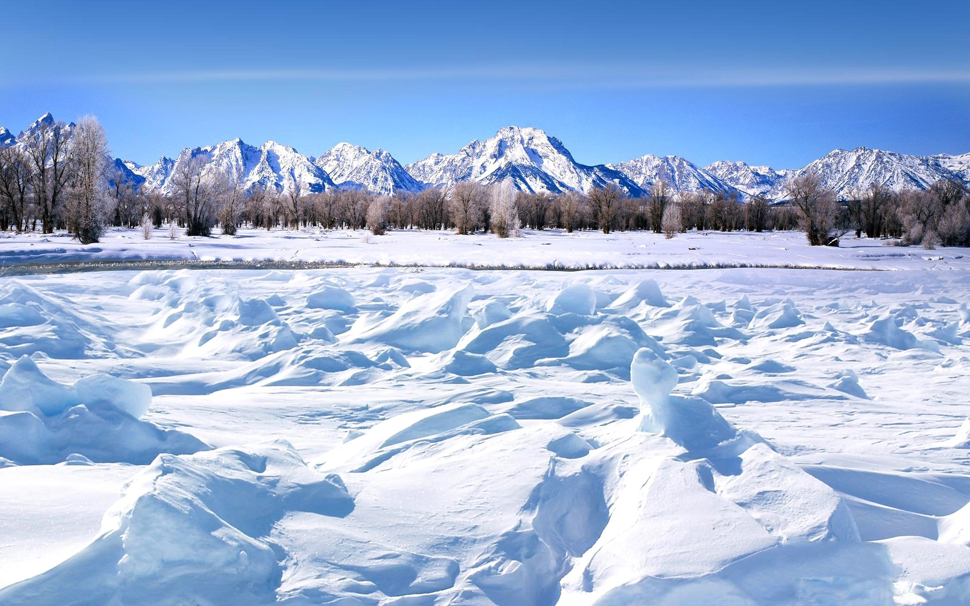 Wallpapers river snowdrifts sky on the desktop