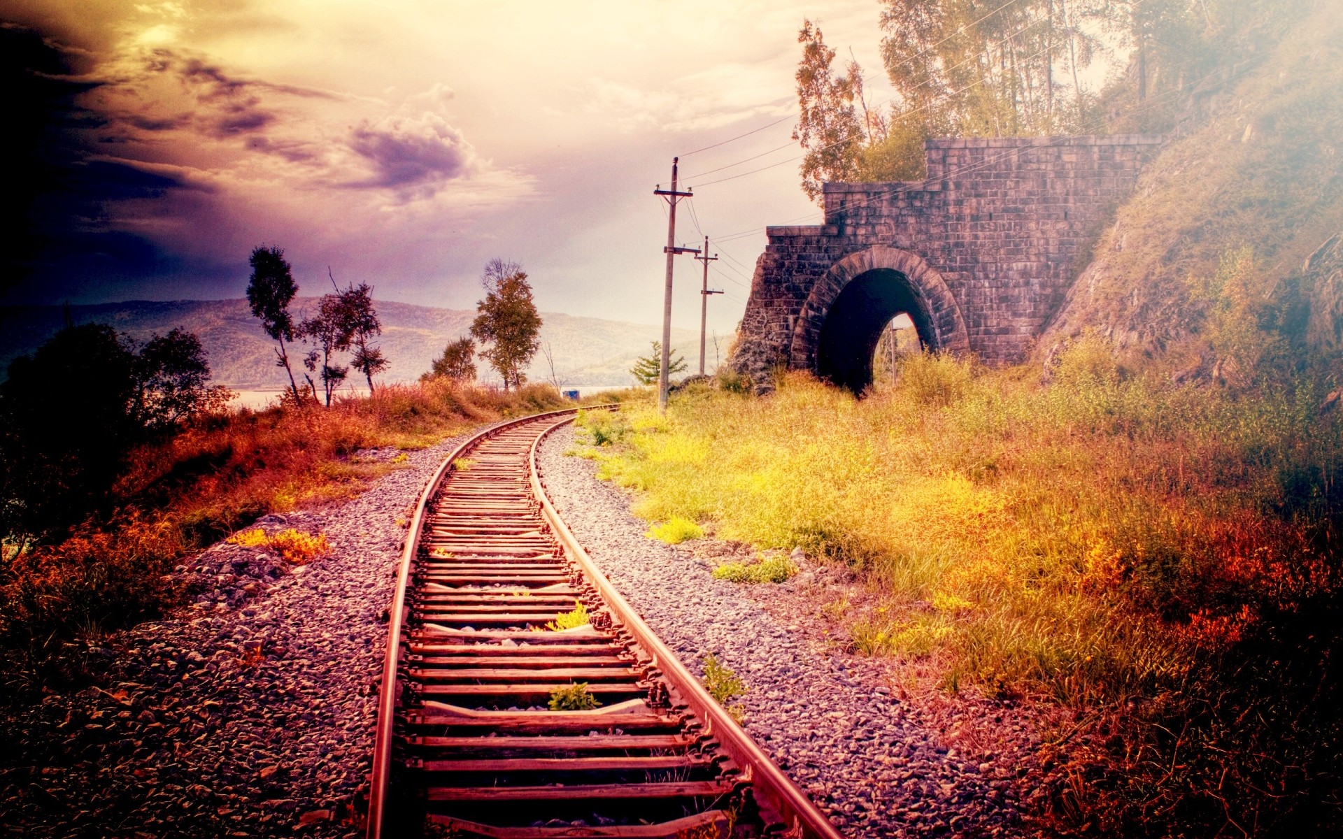 Wallpapers railway road column on the desktop