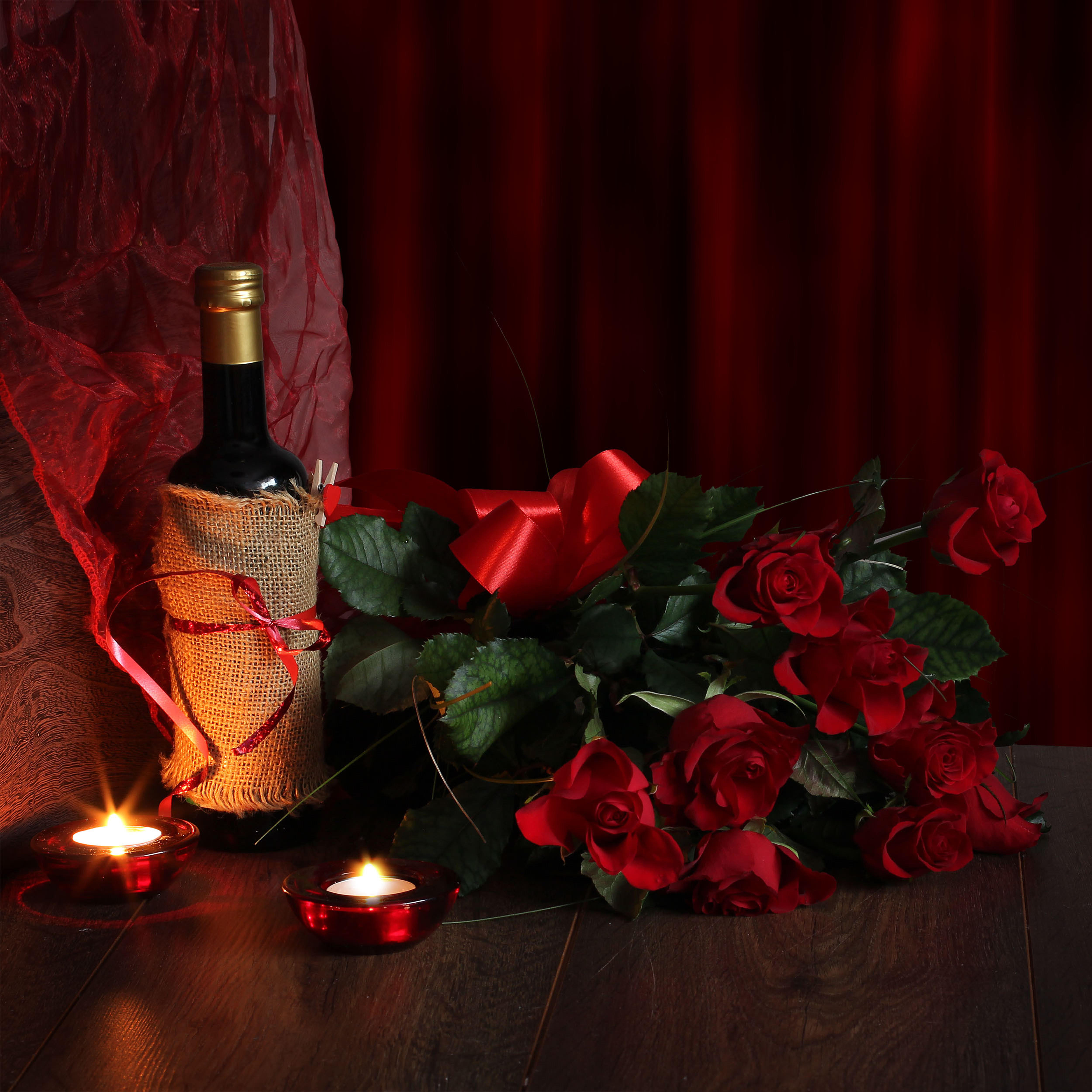 Обои Романтика День святого Валентина вино на рабочий стол