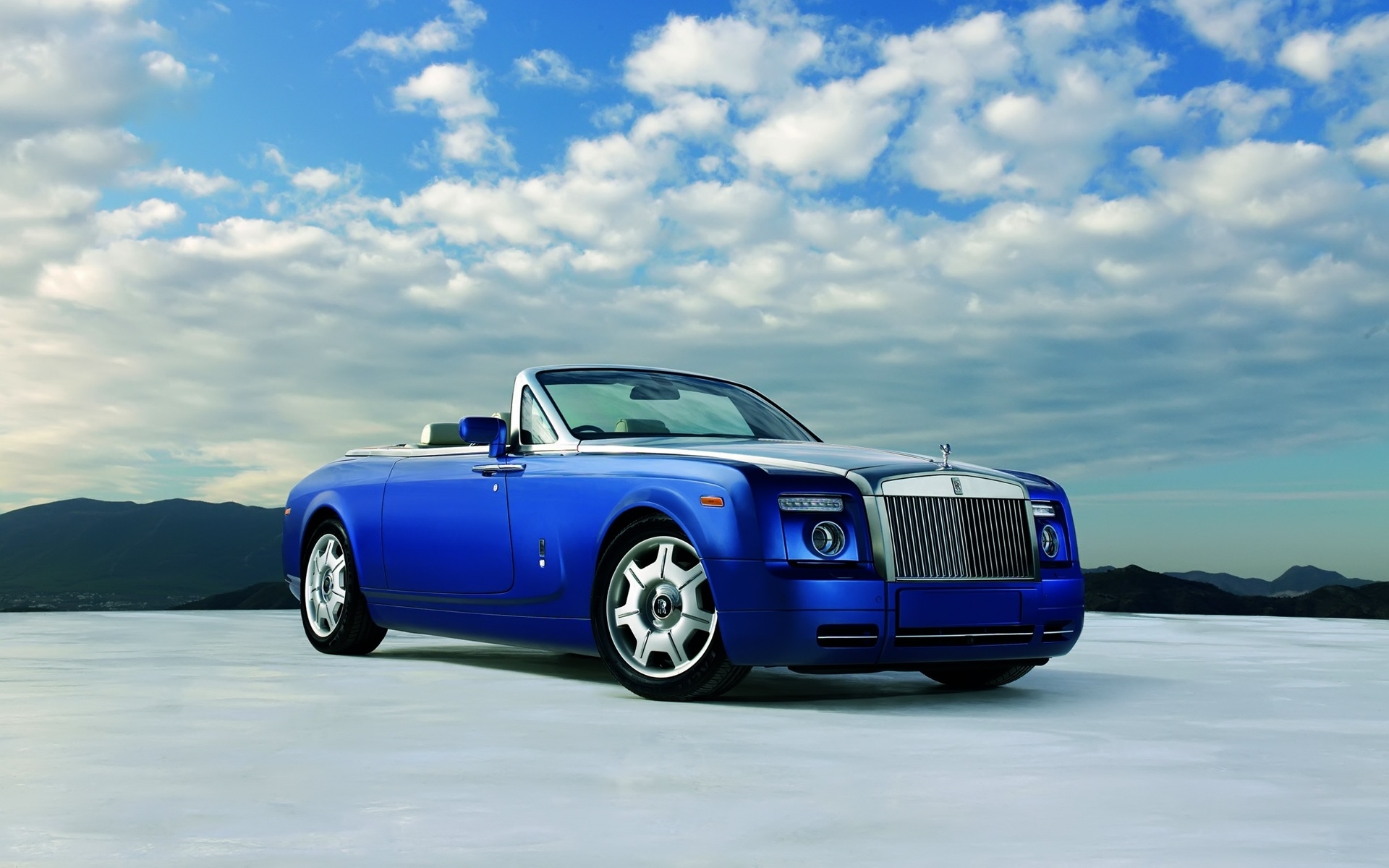 Wallpapers rolls royce cabriolet on the desktop