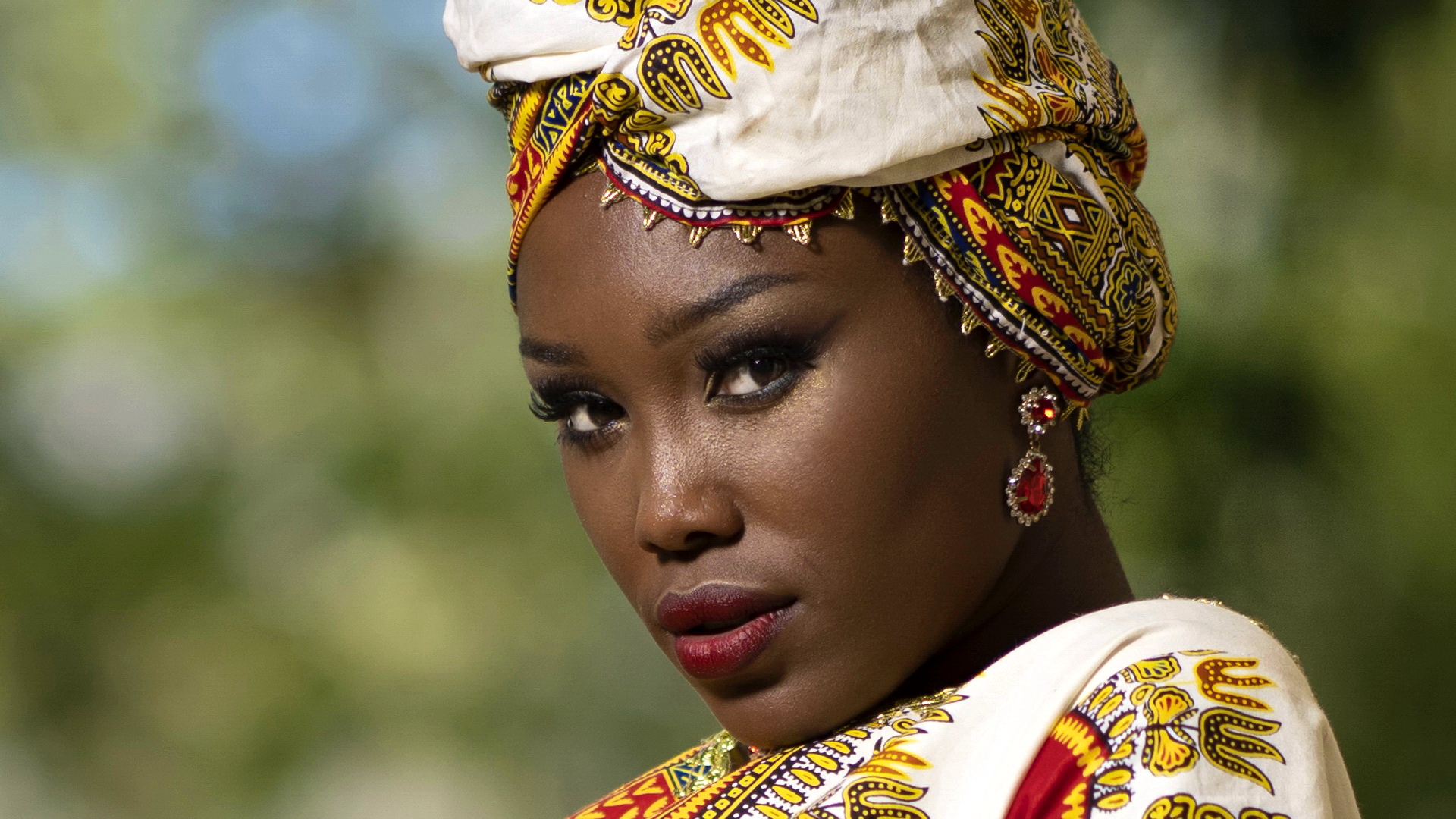 Free photo Portrait of a Black Girl