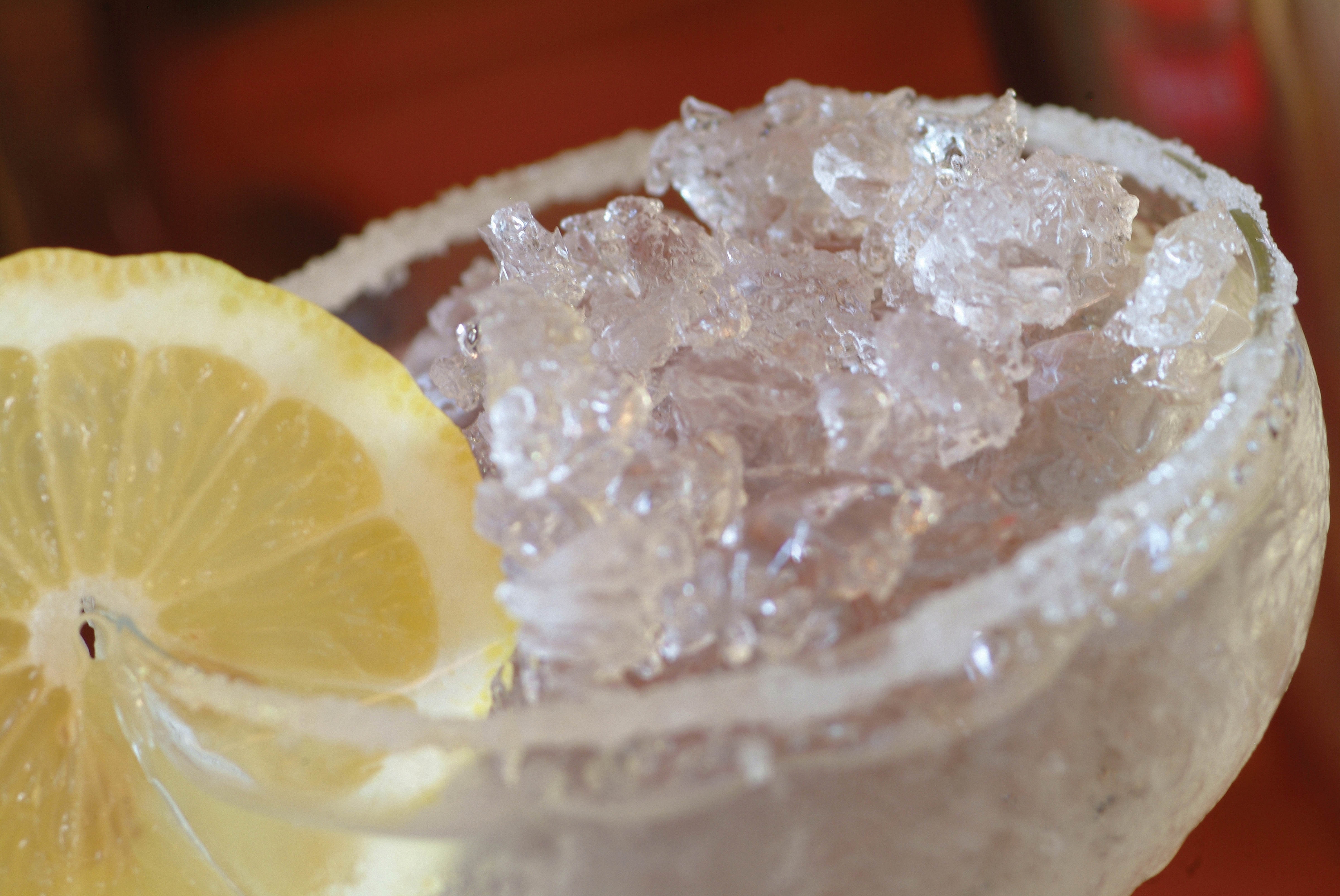 Лед с лимоном