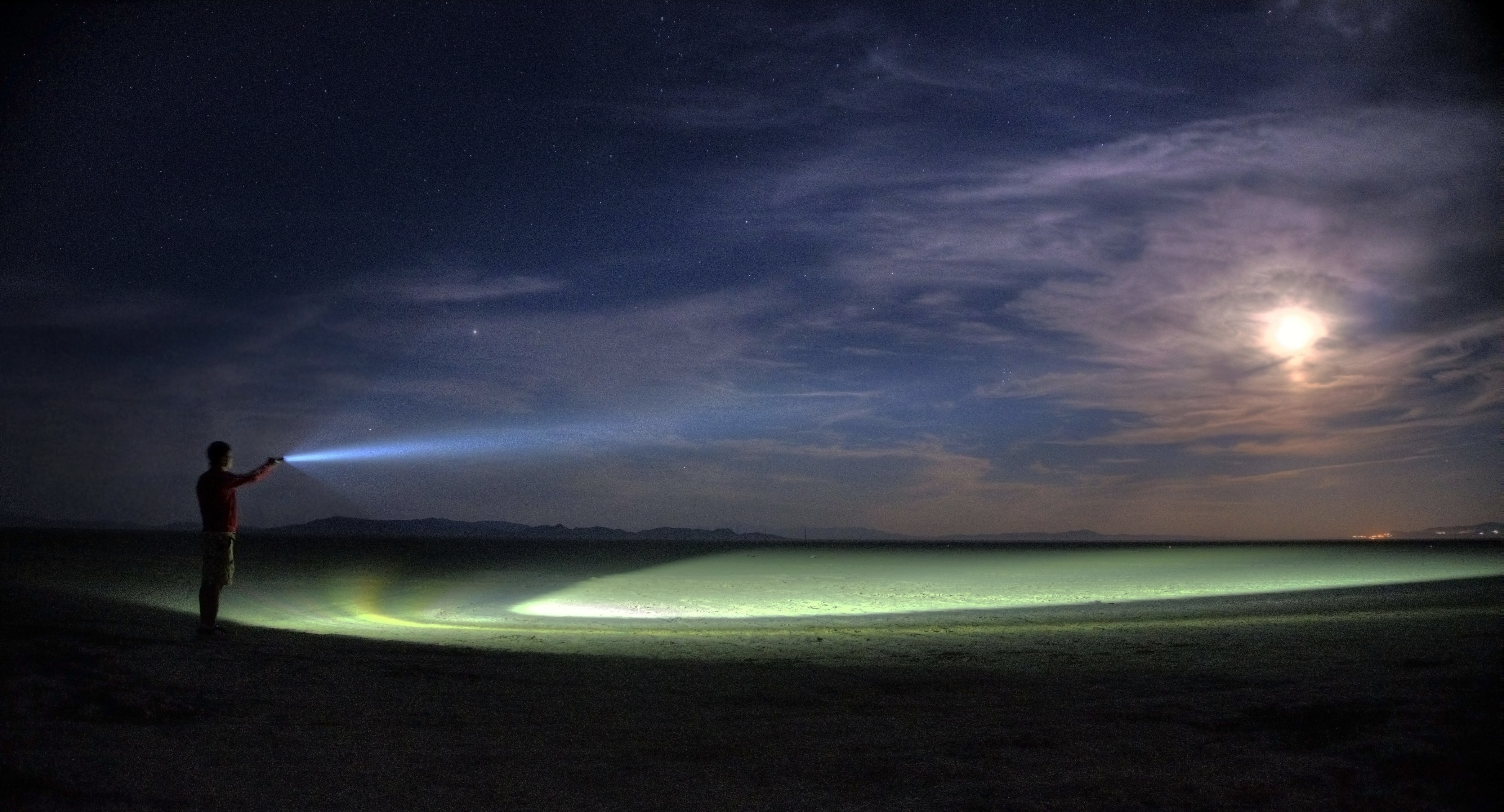 Бесплатное фото Проводник света