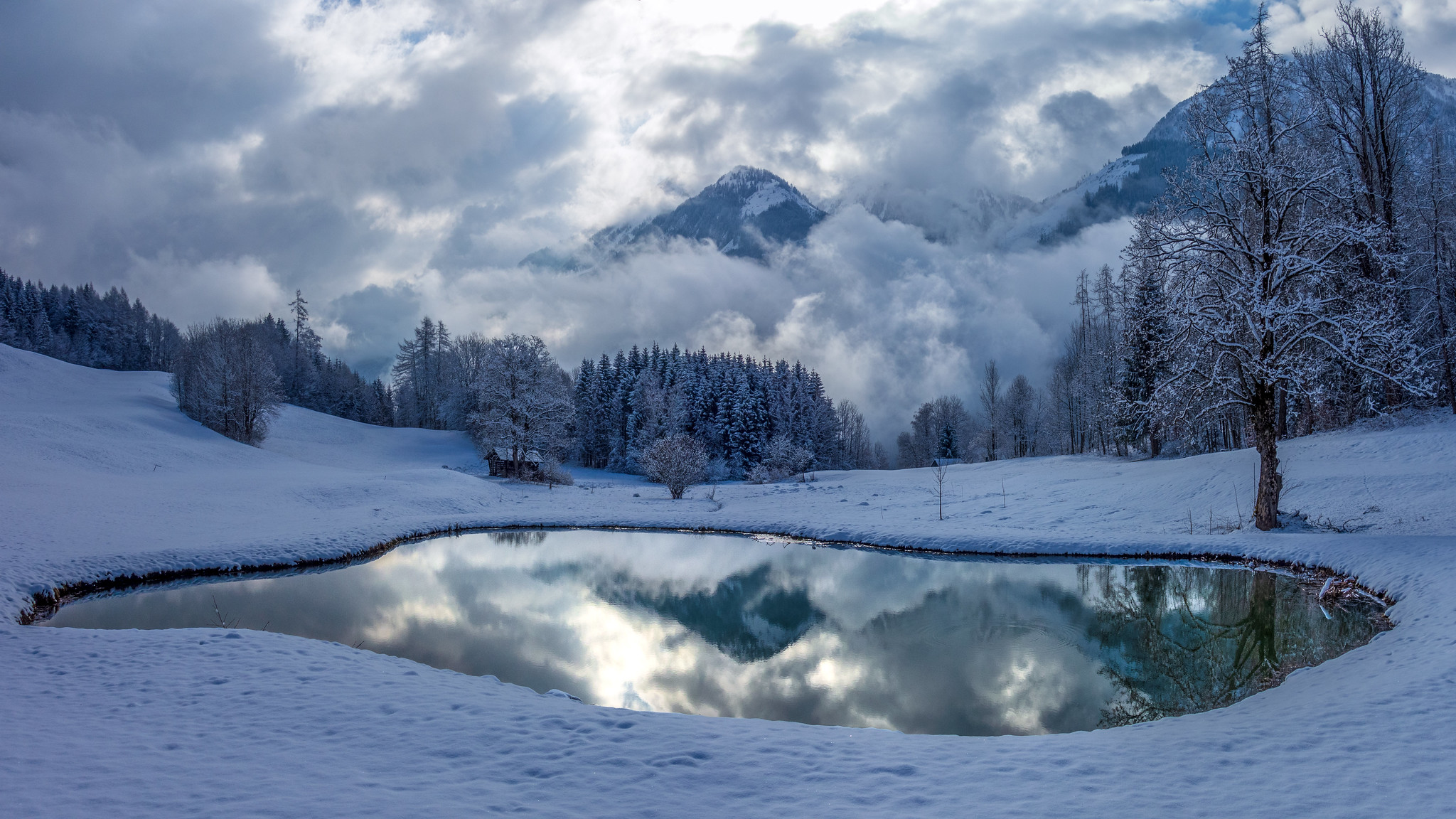 Free photo Goldegg - winter lake