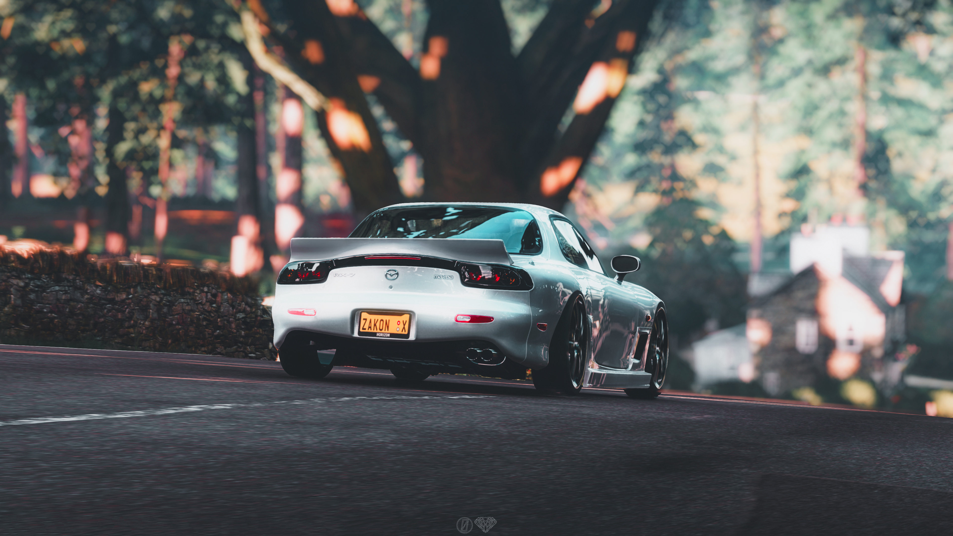 Free photo White Mazda RX7.