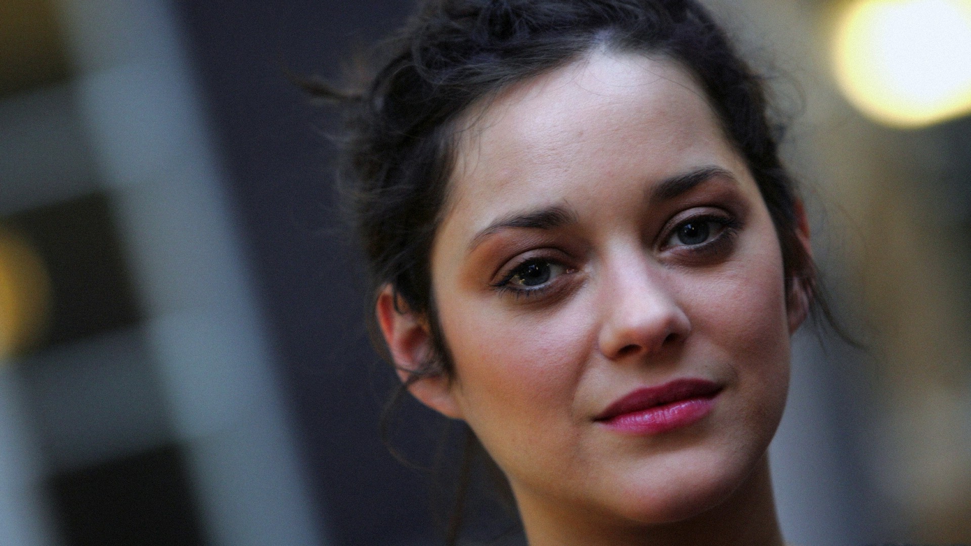 Wallpapers face model portrait on the desktop