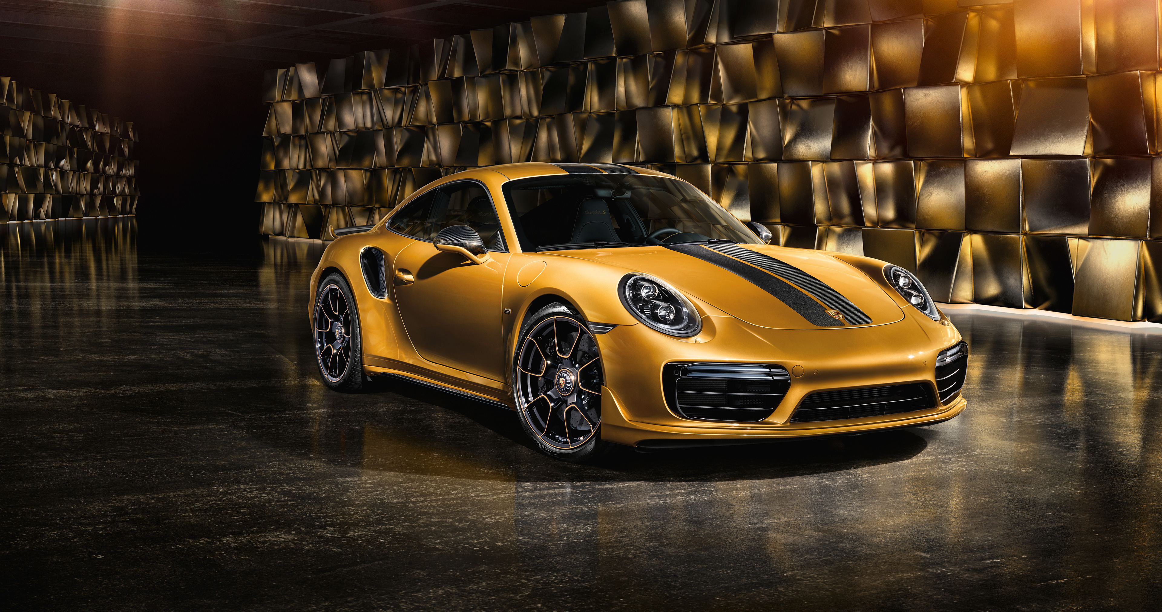 Wallpapers Porsche 911 Porsche golden on the desktop