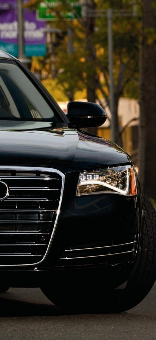 Бесплатное фото Черная красивая Ауди