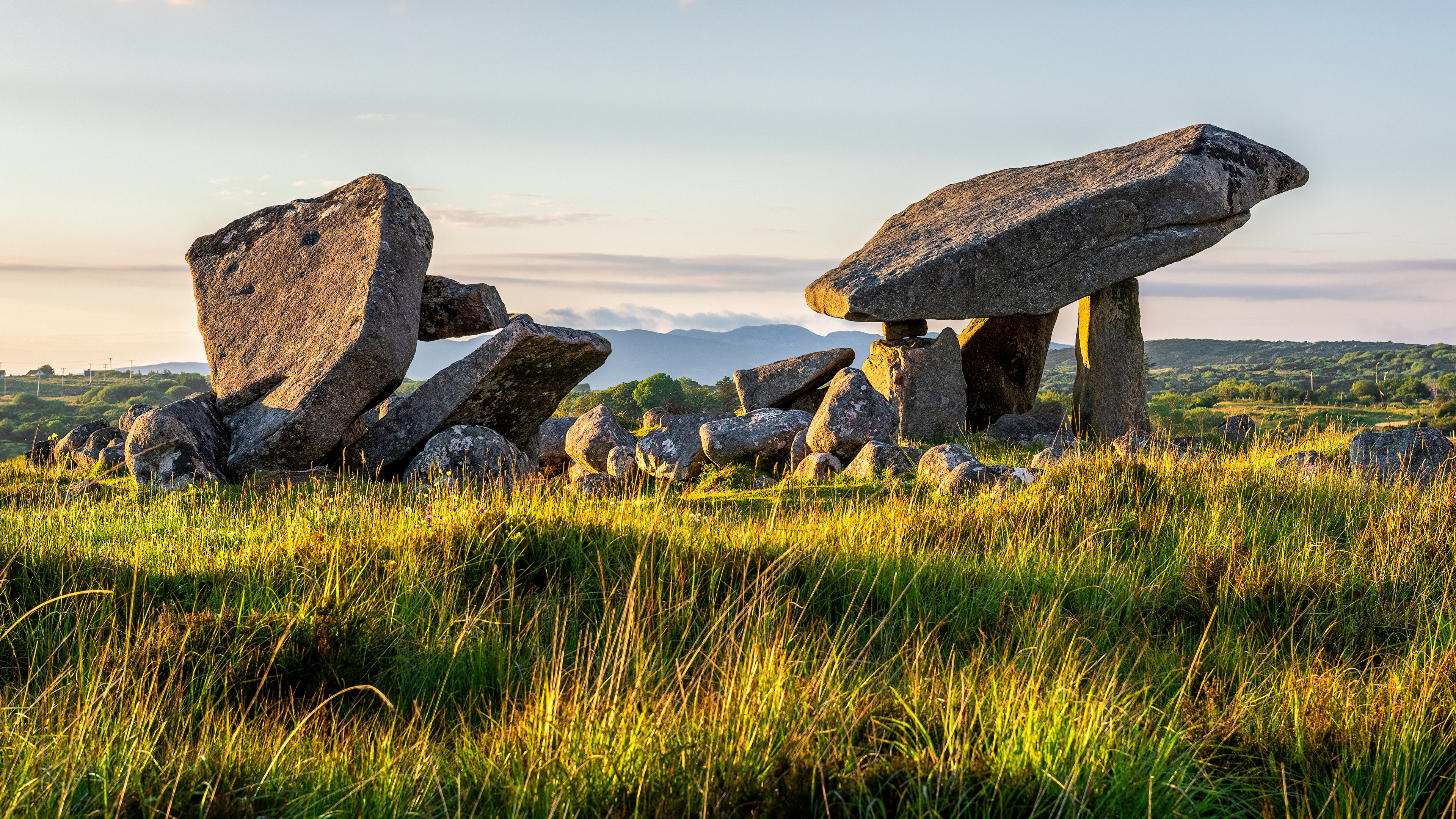 Бесплатное фото Памятник из камня в Ирландии