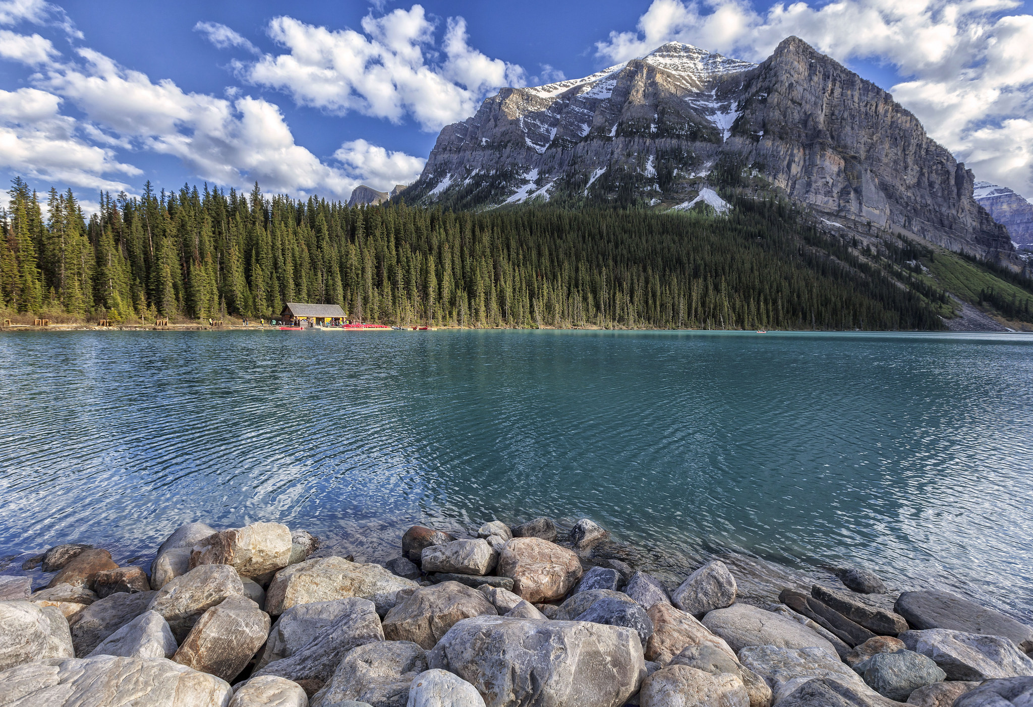 Wallpapers lake louise stones banff national park on the desktop