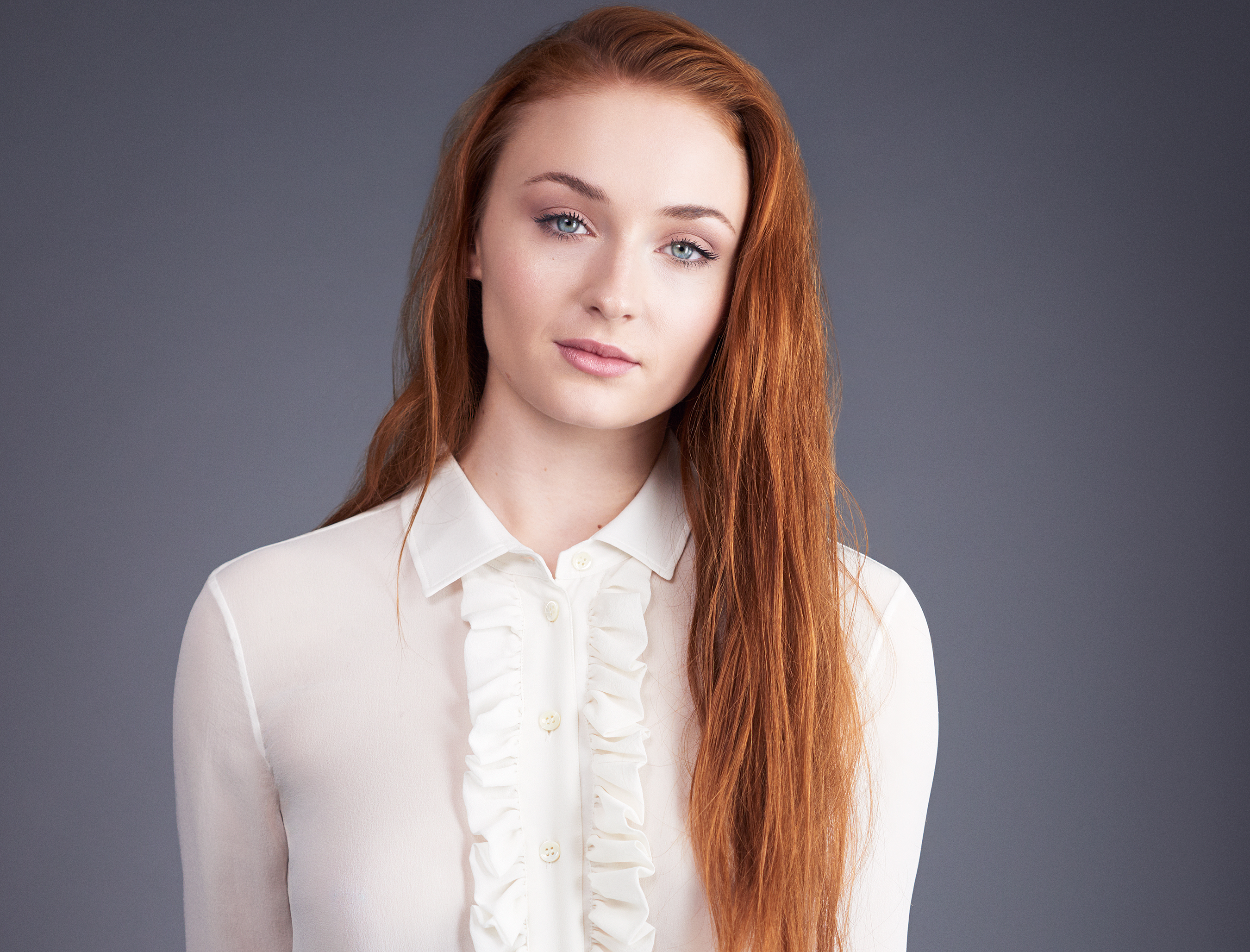 Wallpapers girls photoshoot Sophie Turner on the desktop