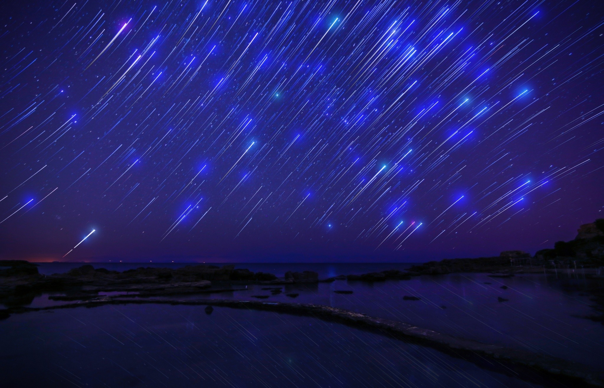 免费照片紫色流星雨