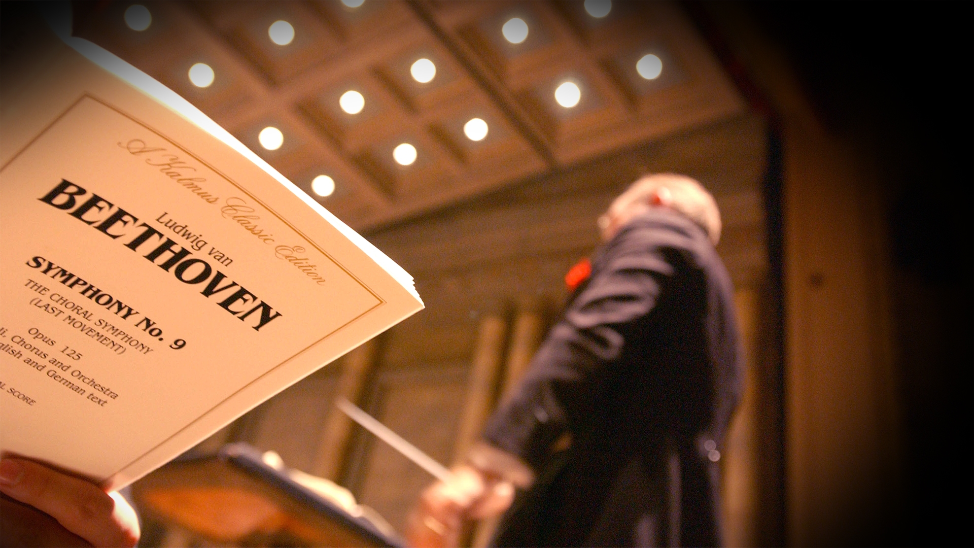 桌面上的壁纸图书 房子 字体