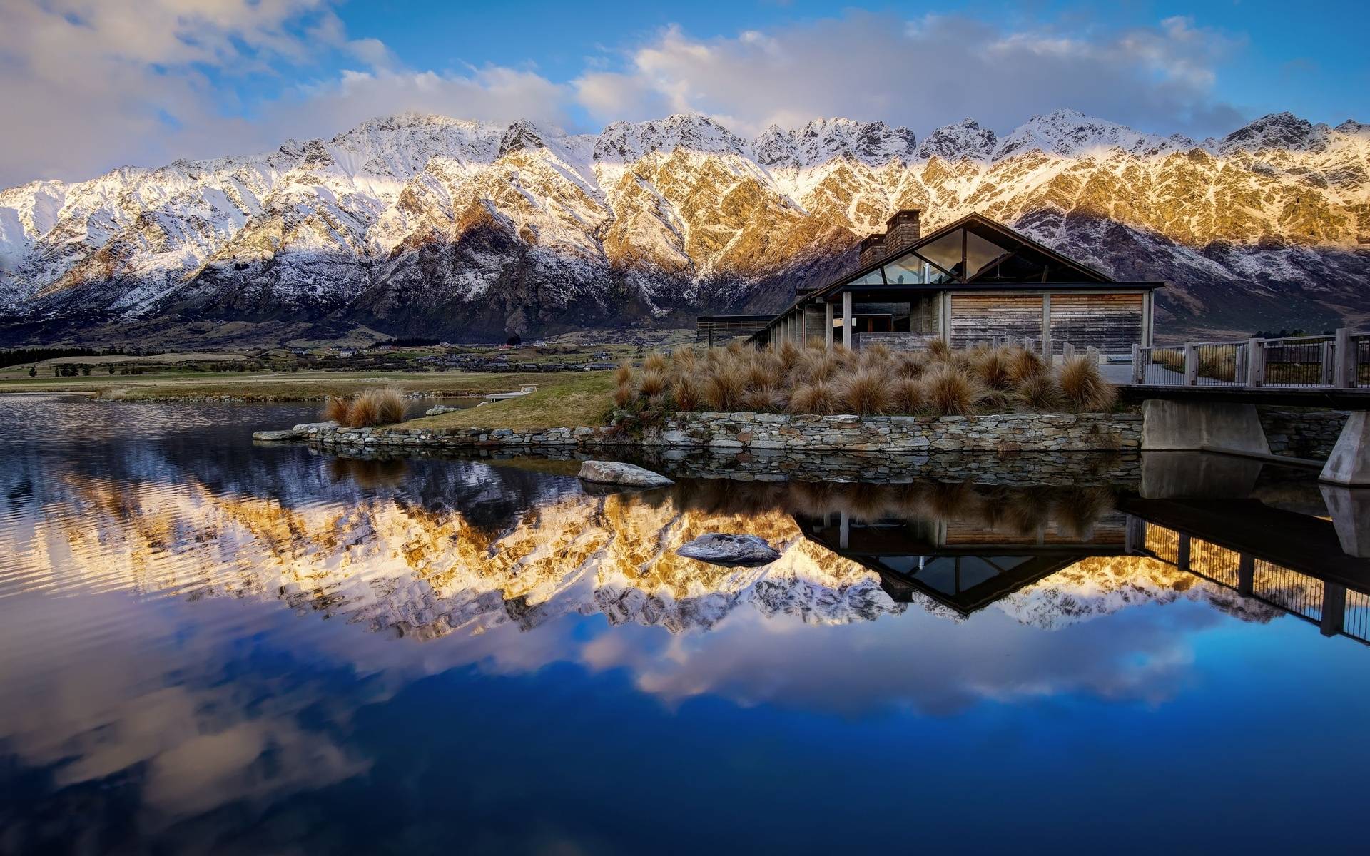 Wallpapers the house on the lake mountains reflection on the desktop