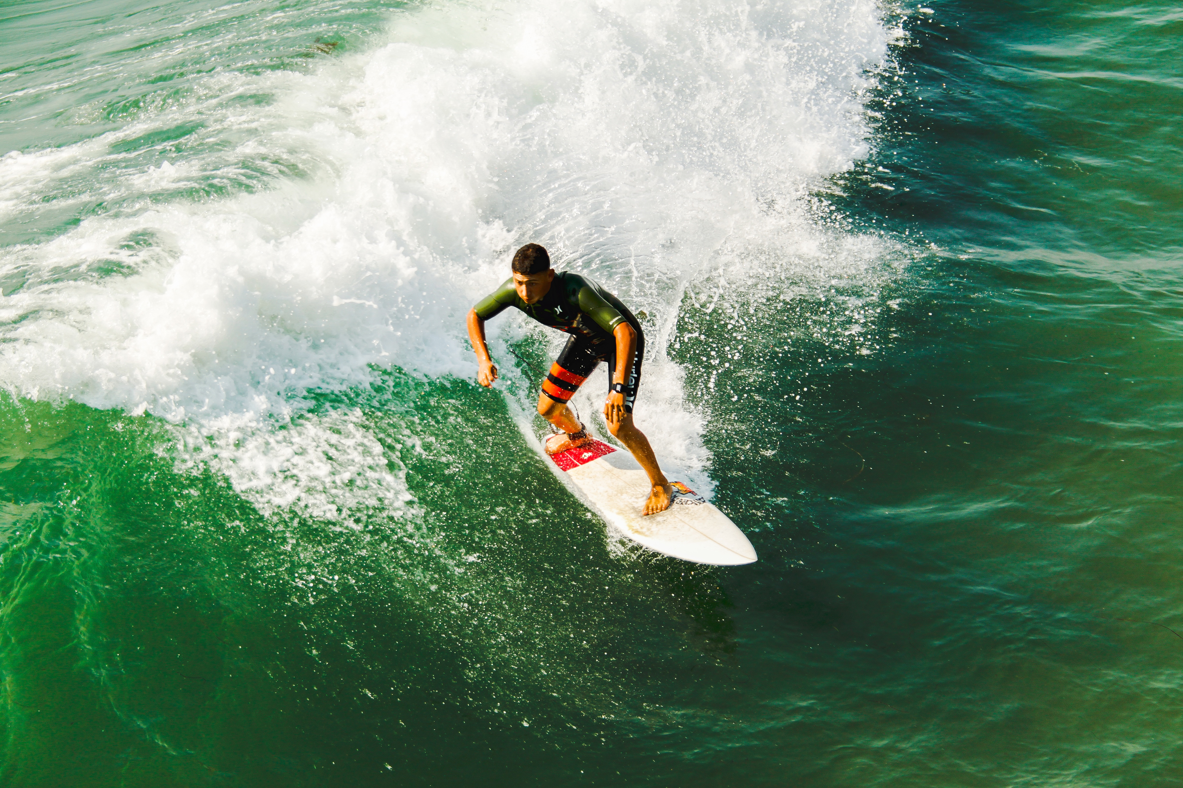 Free photo Surfer at sea