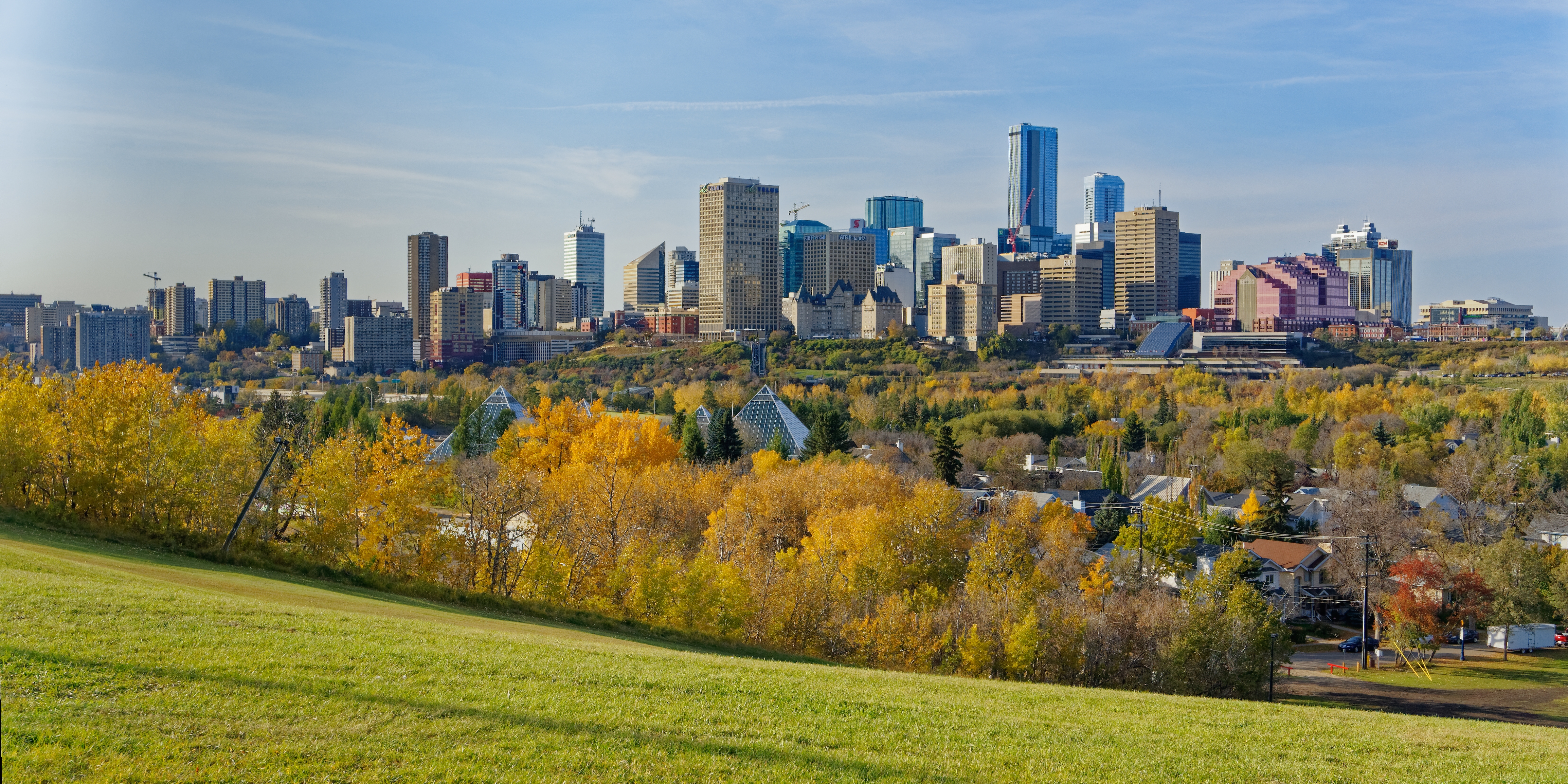 桌面上的壁纸秋季 领域 现代建筑