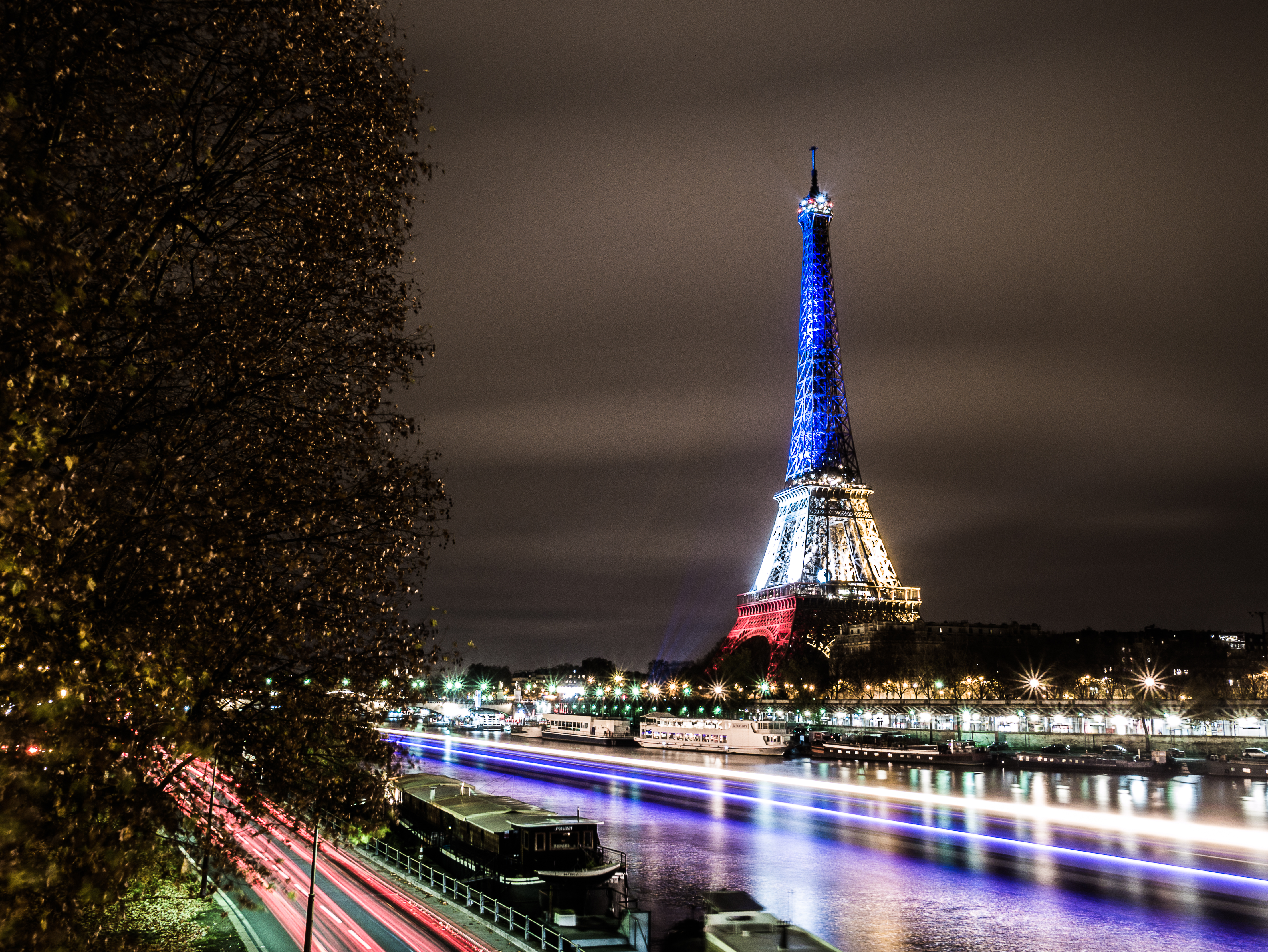 Wallpapers France night sen river on the desktop