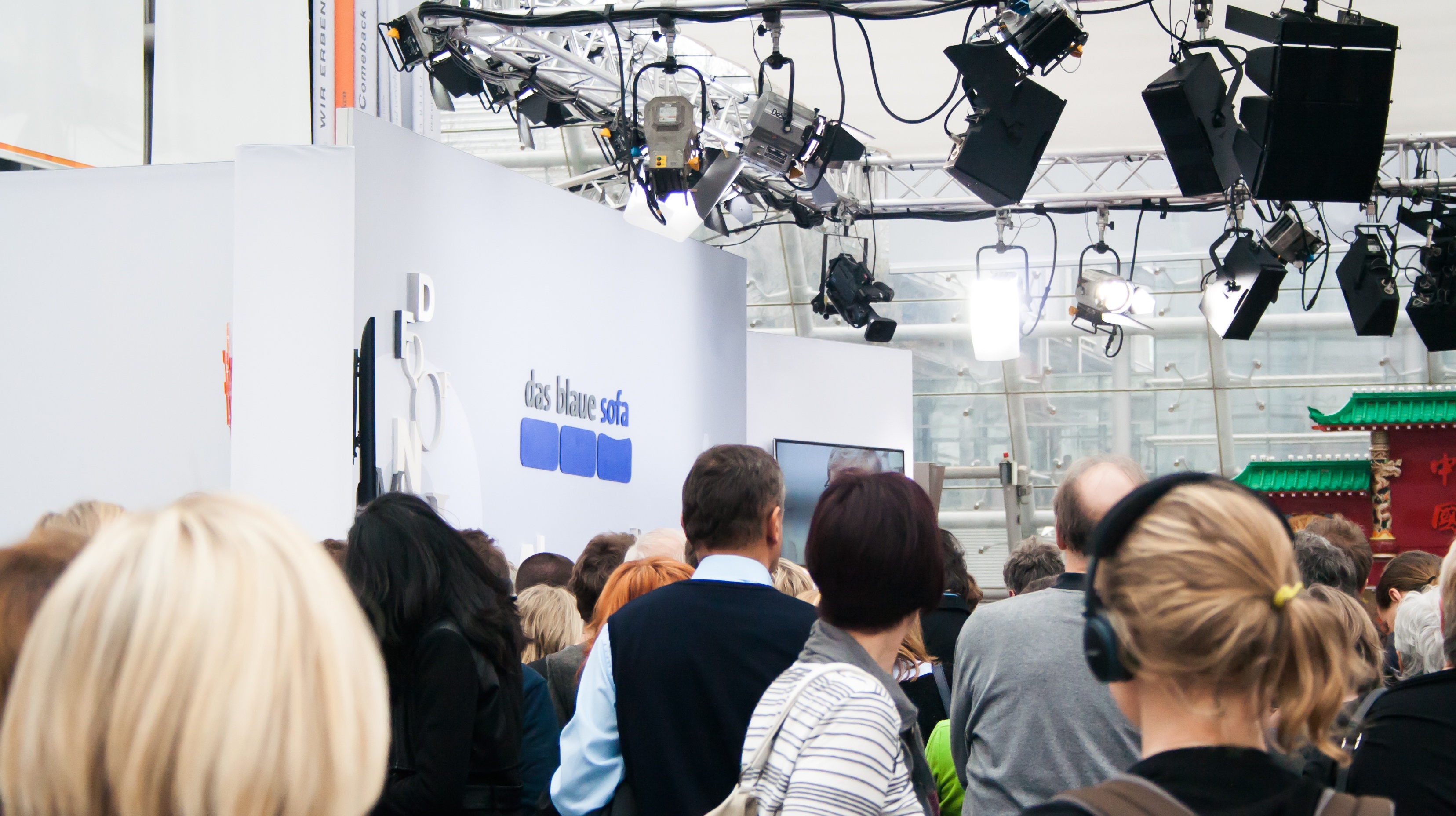 Wallpapers man book group on the desktop