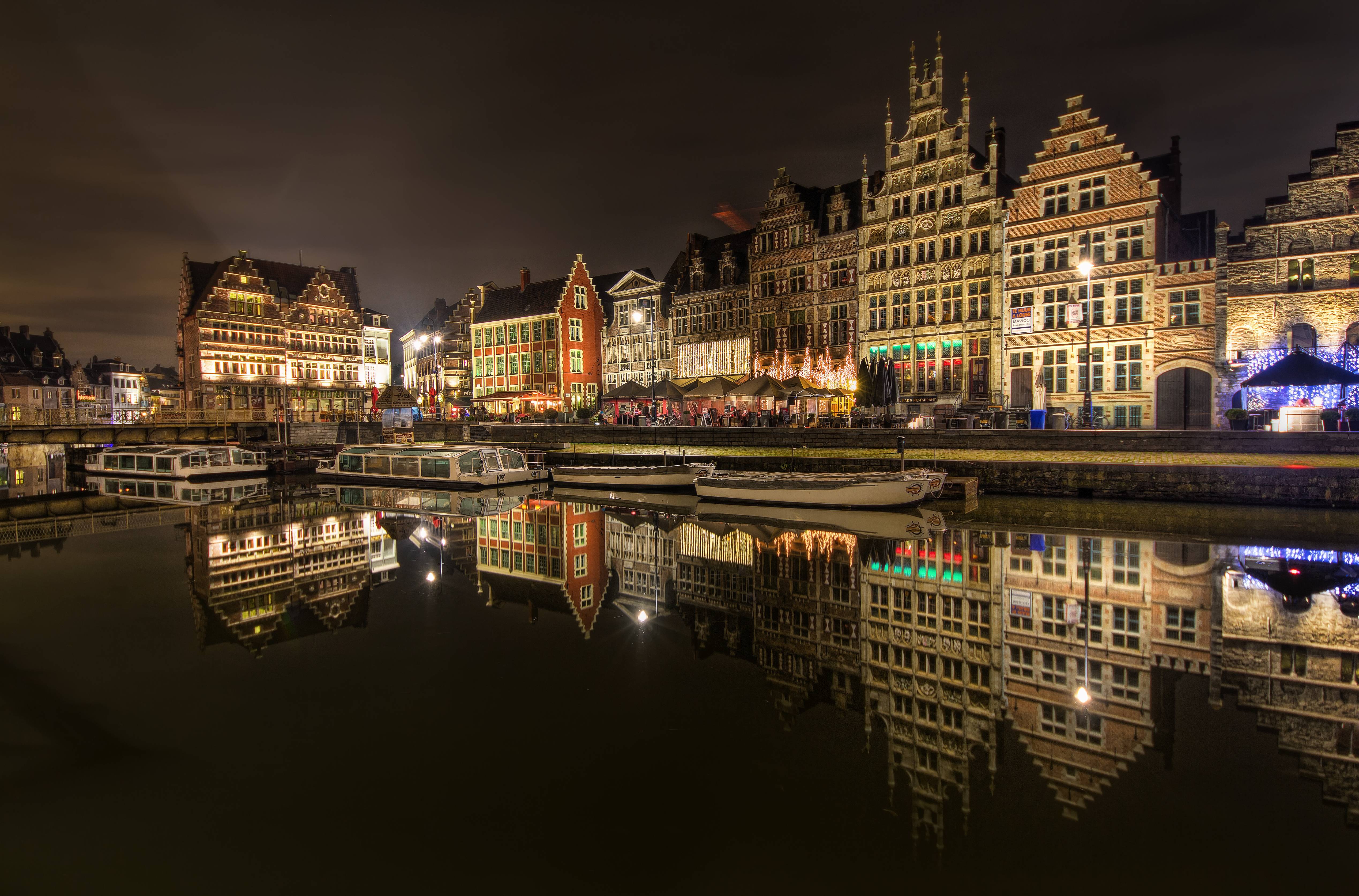 Wallpapers a city in Flanders Gent Belgium on the desktop