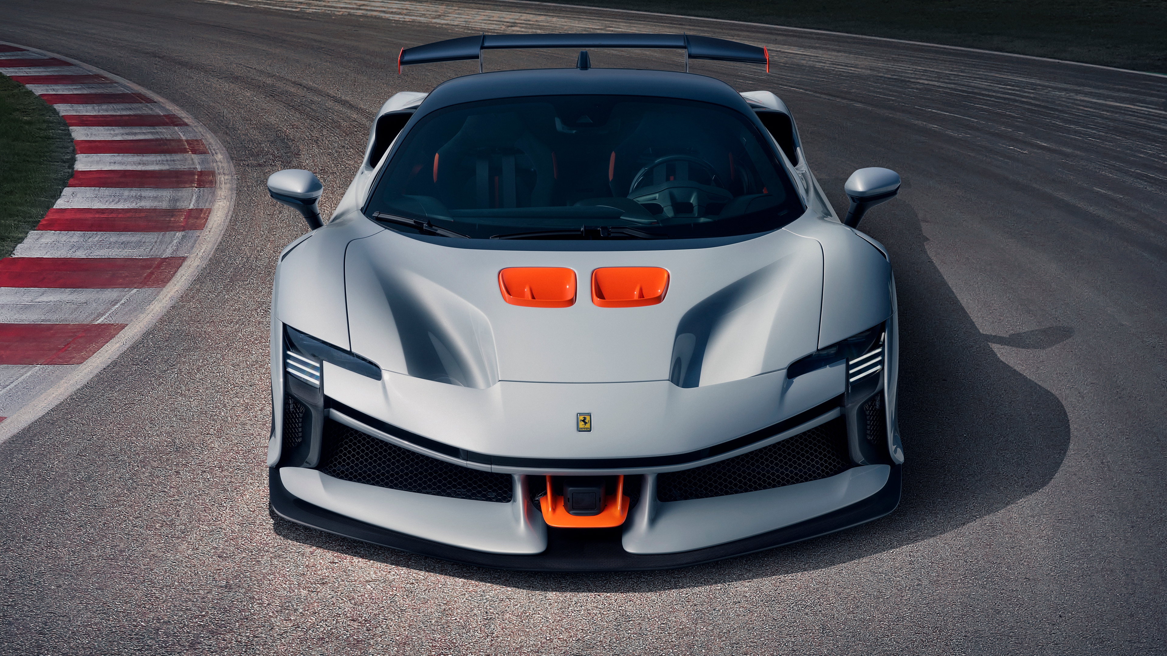Бесплатное фото Ferrari SF90 XX Stradale 2023