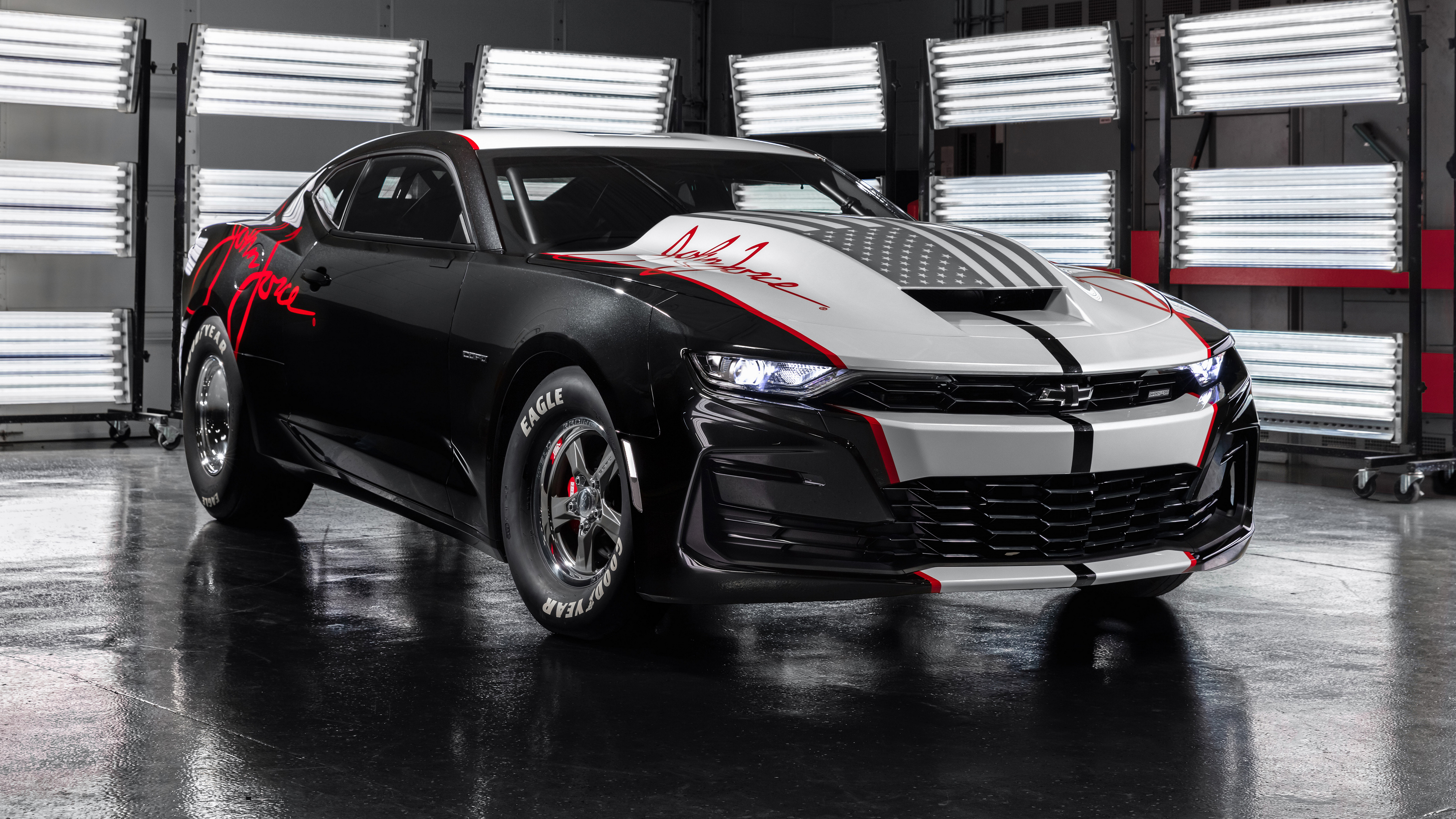 Бесплатное фото Chevrolet copo camaro для драг рейсинга