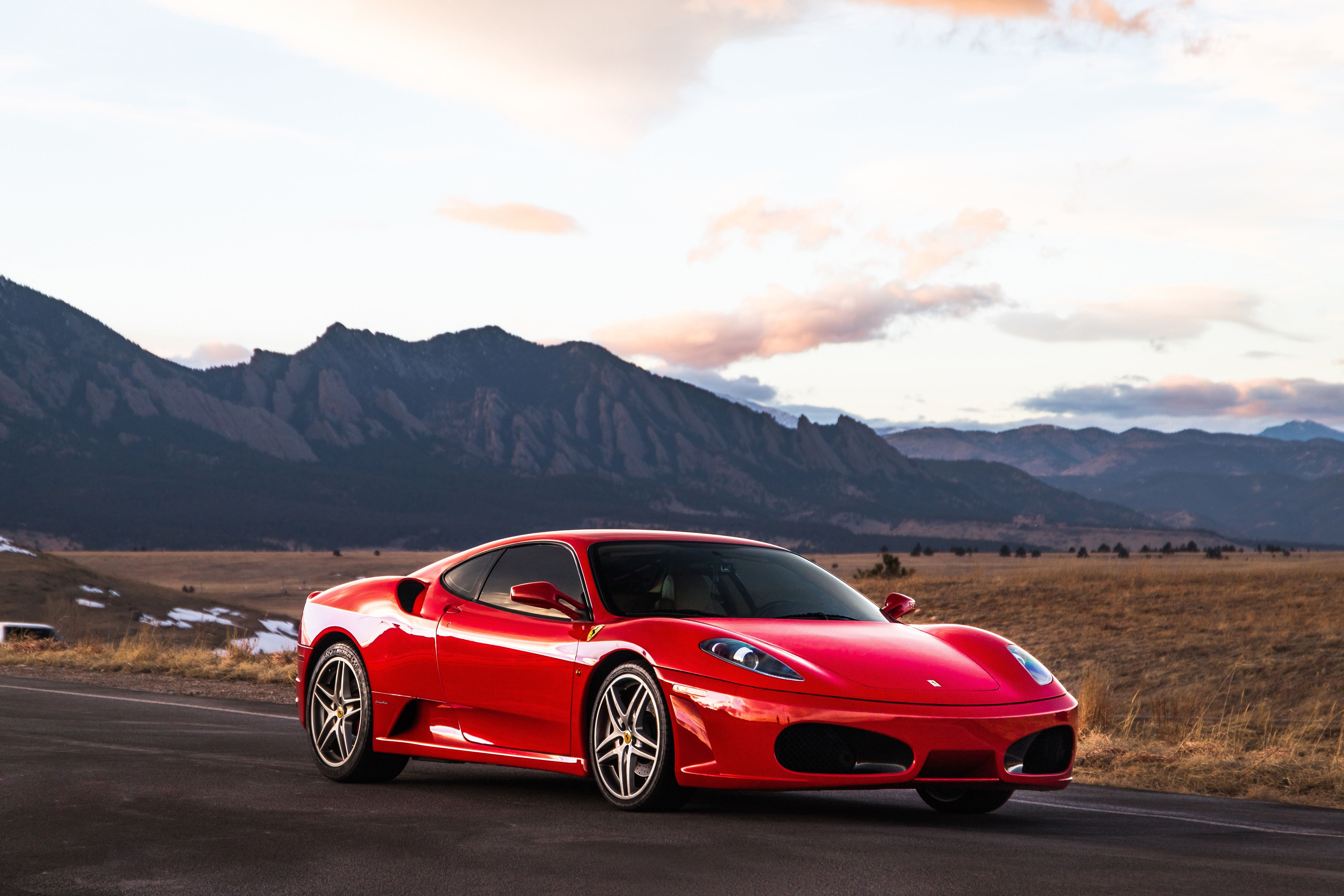 Красная ferrari f430