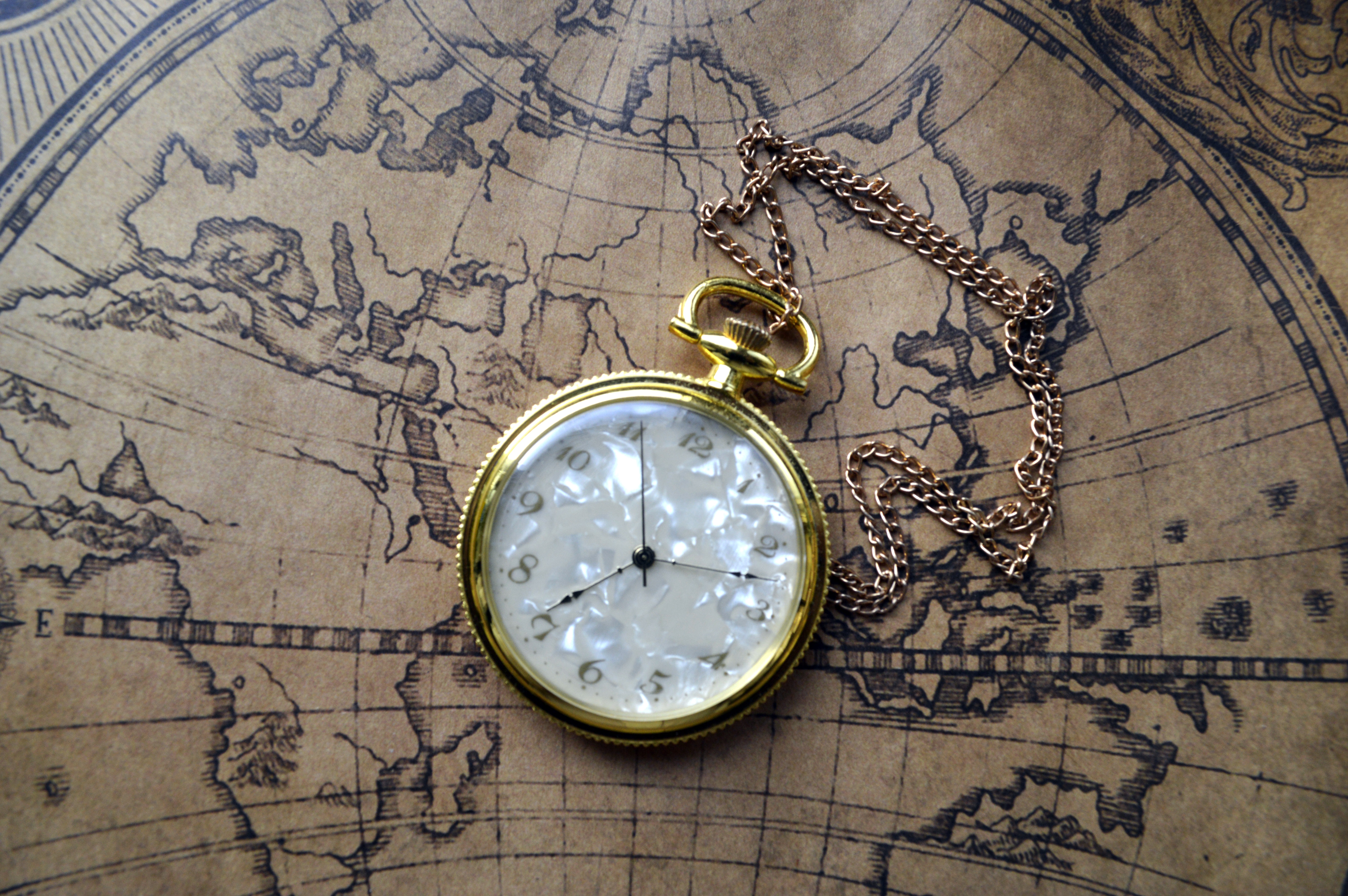 Обои смотреть рука часы на рабочий стол