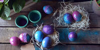 Пасхальное настроение с синими яичками
