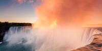 Ниагарский водопад на закате