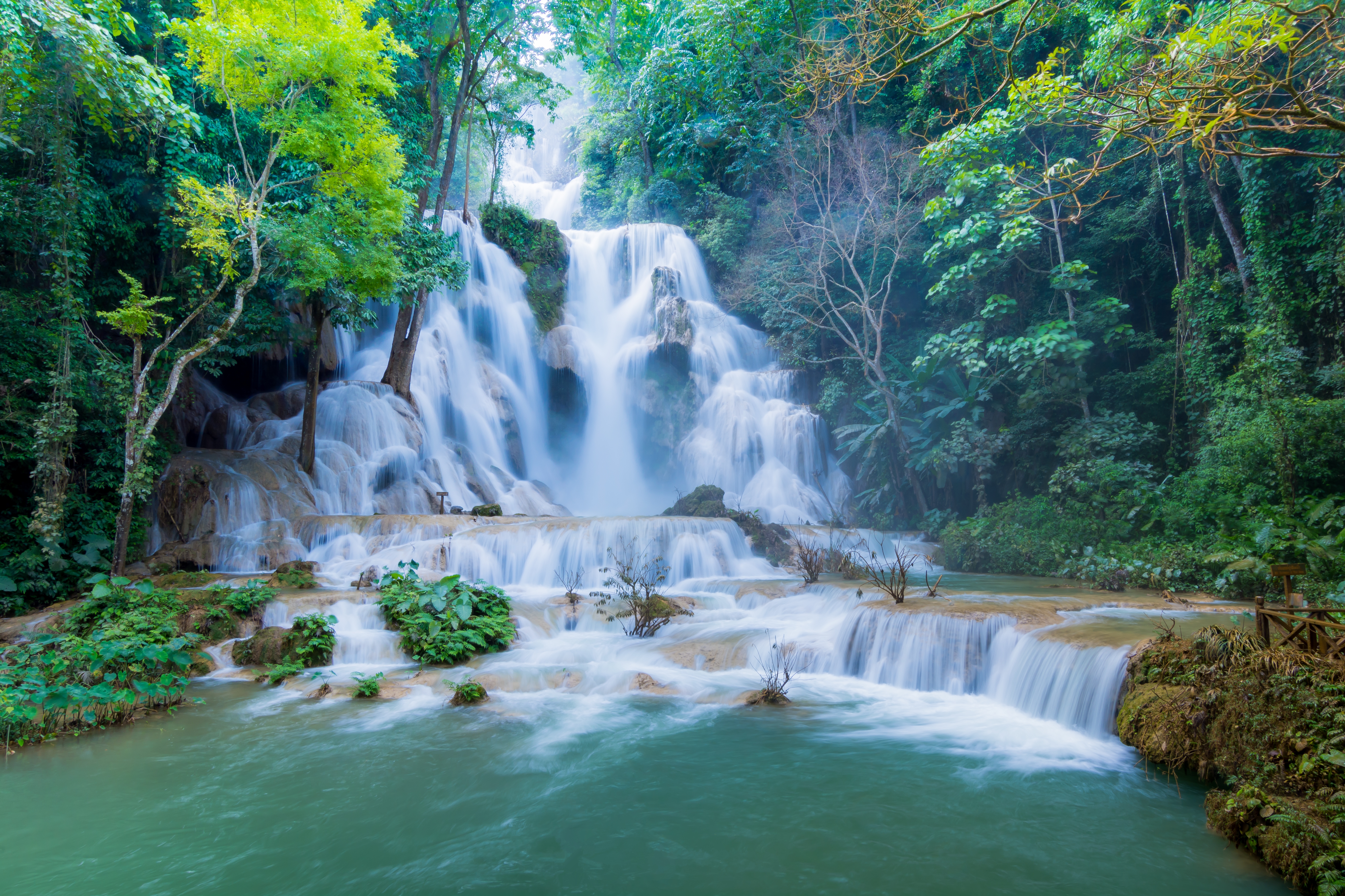 Wallpapers Tat Kuang Si Waterfalls in Luang Prabang Laos Tat Kuang si Waterfall on the desktop