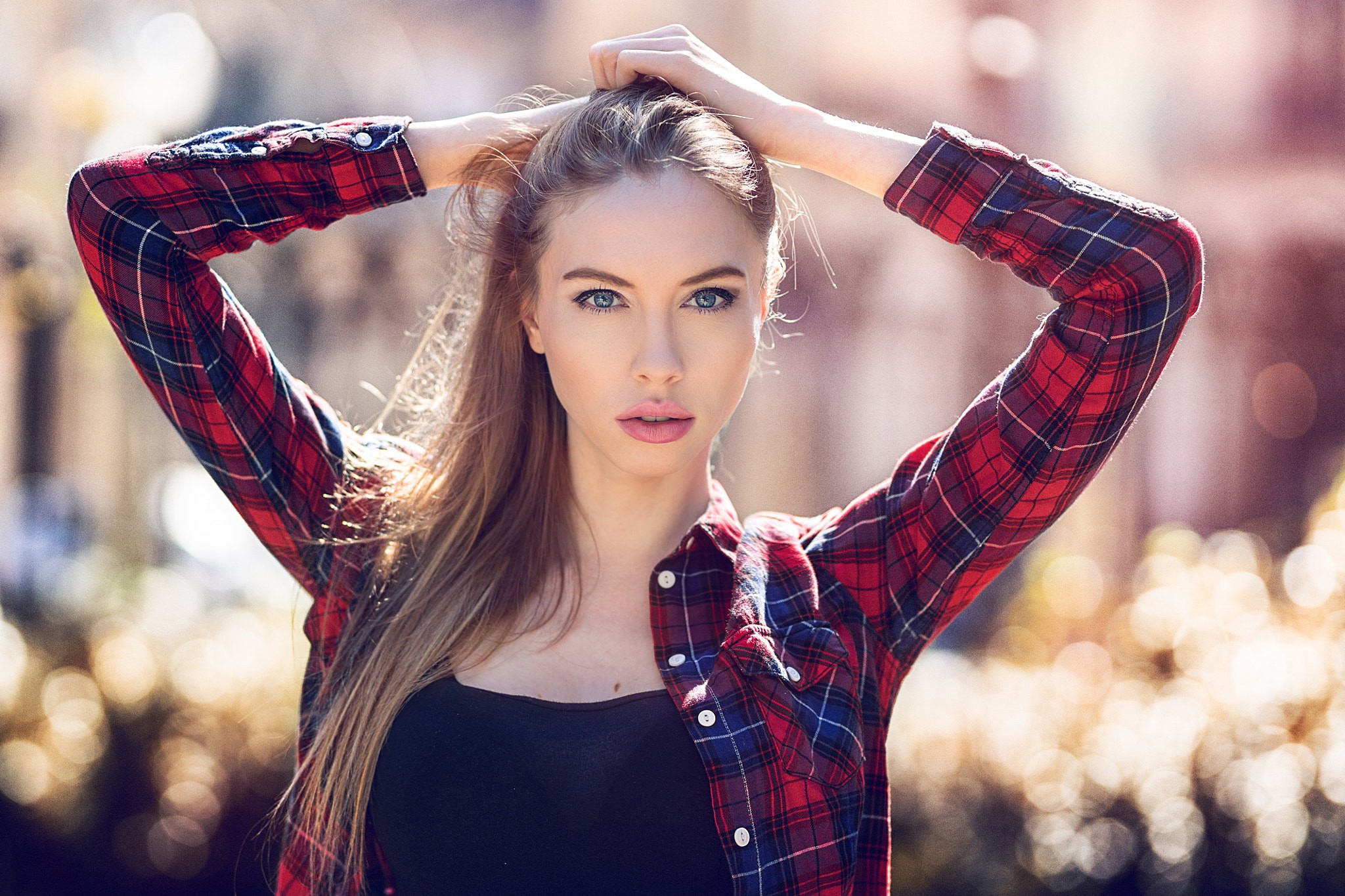 Обои девушка портрет человек на рабочий стол