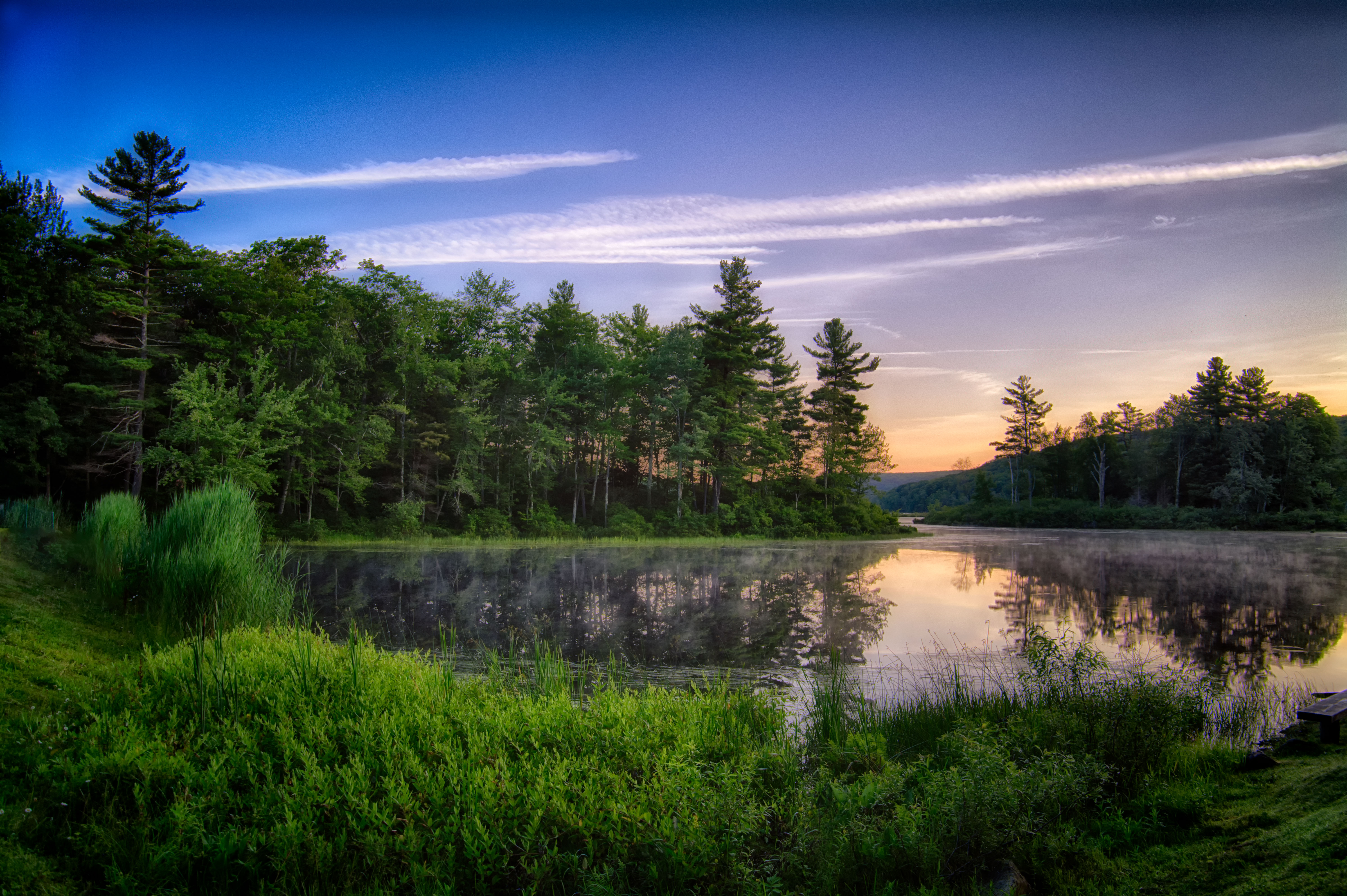 Wallpapers sunset lake green grass on the desktop