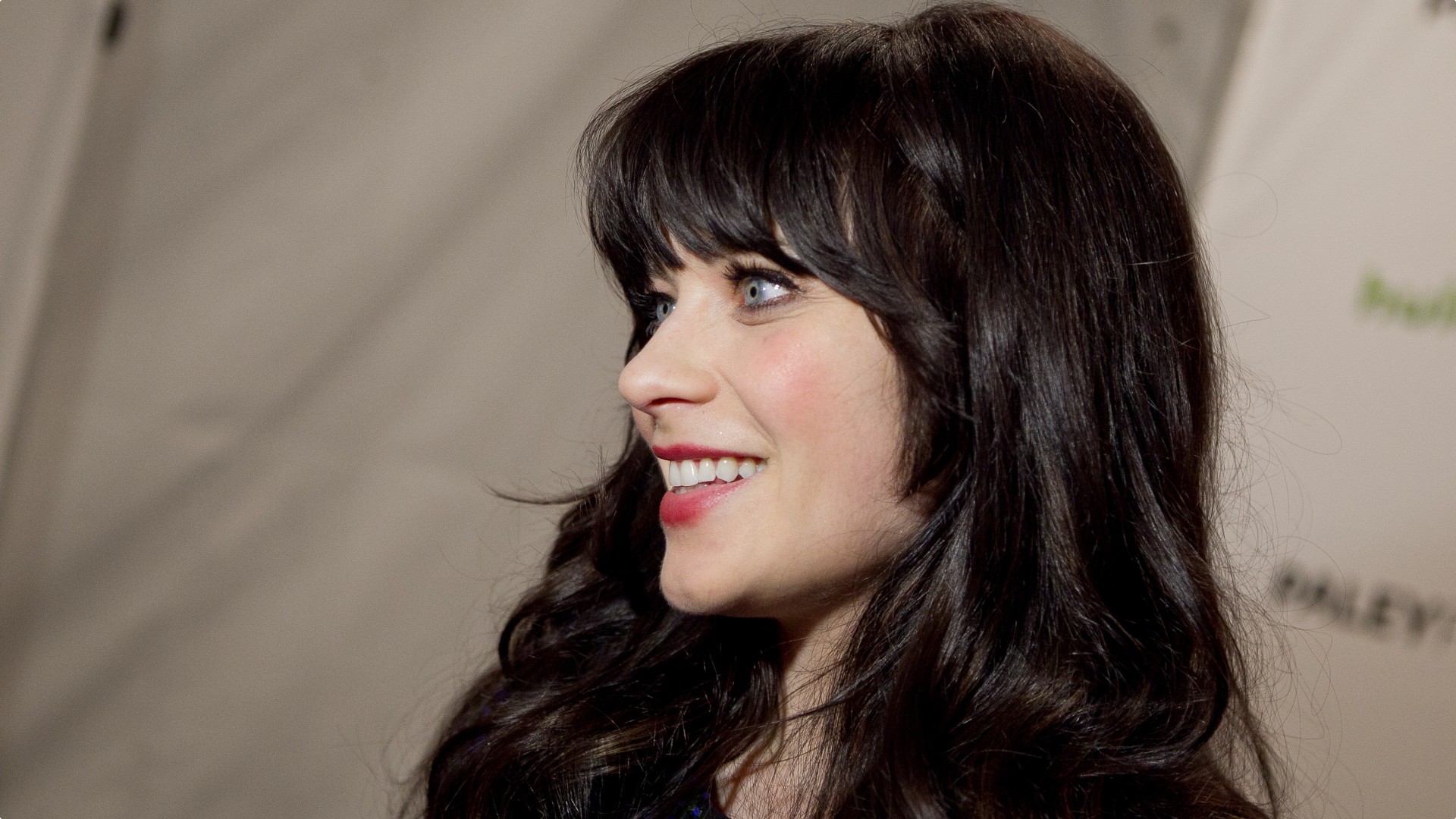 Обои нос певица глаз на рабочий стол