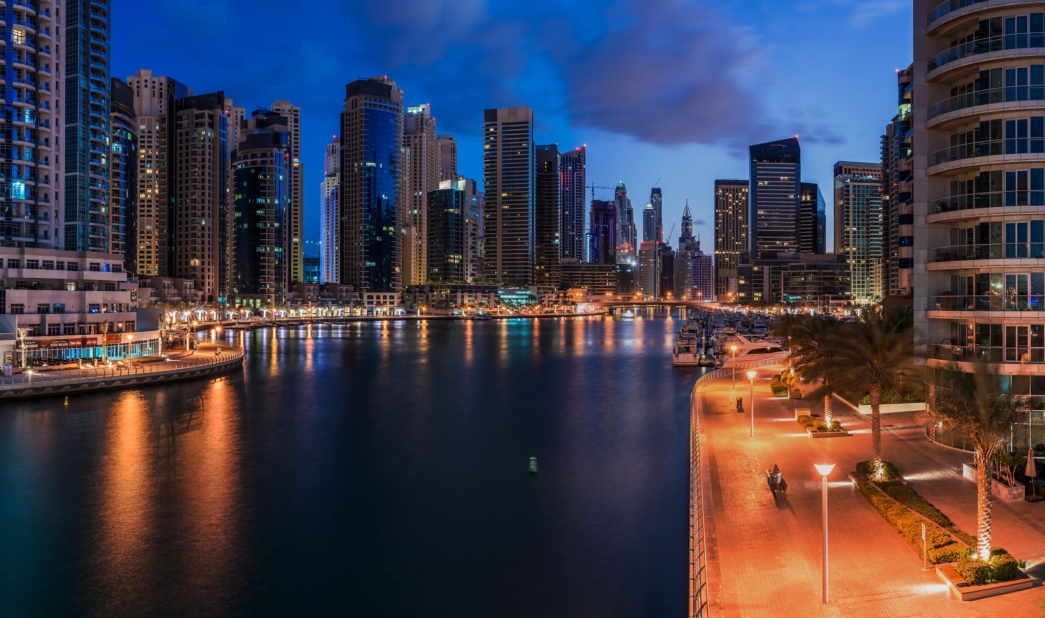 Wallpapers Dubai UAE night city on the desktop