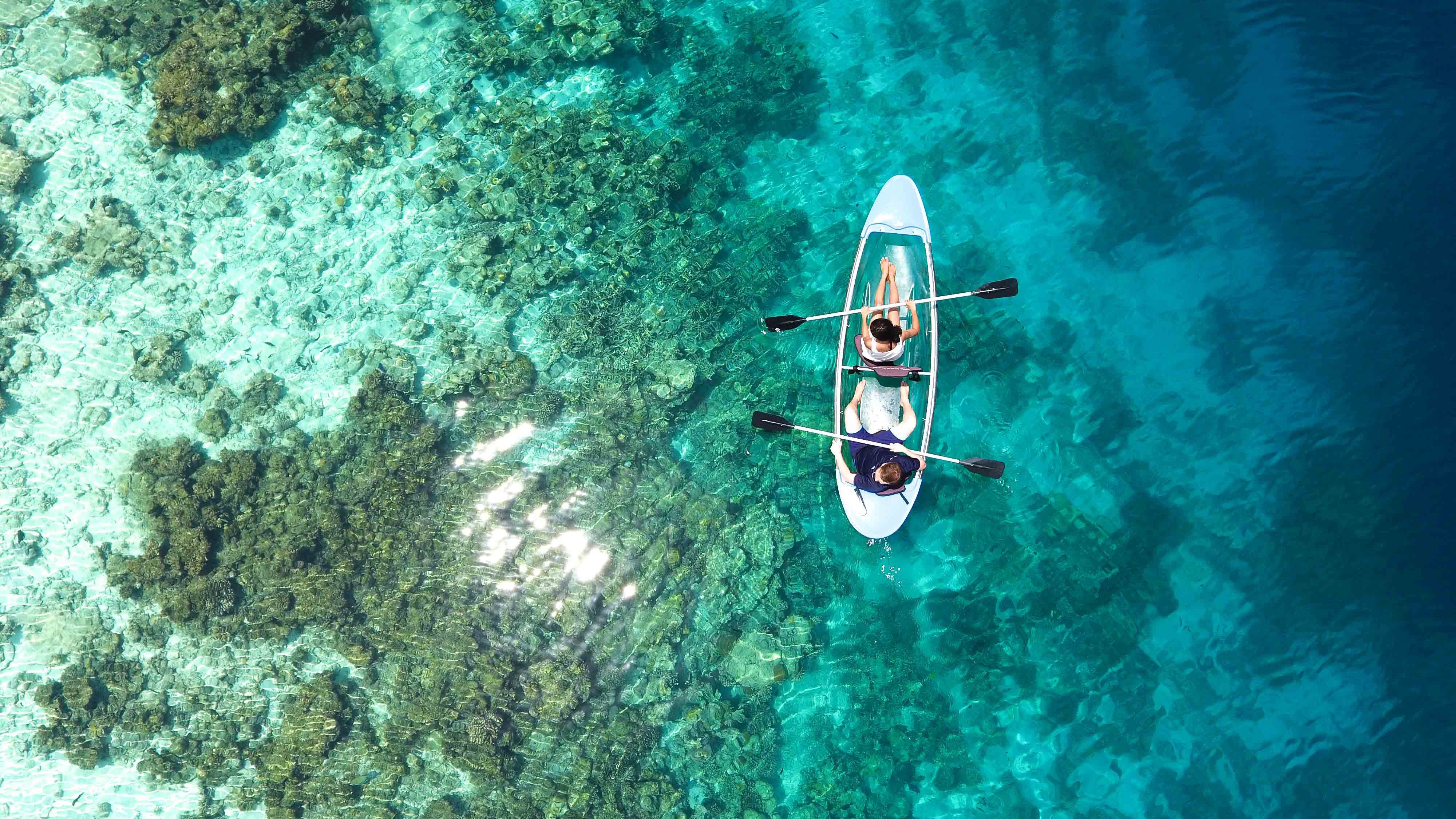 Wallpapers wallpaper boat clear water kayaking on the desktop